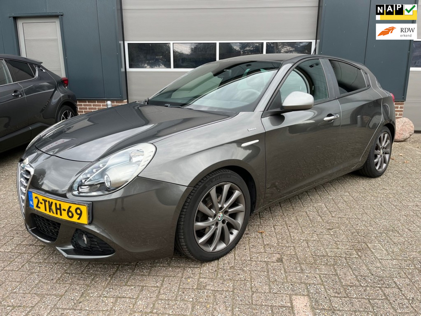Alfa Romeo Alfa Giulietta 1.4 T Veloce-Trekhaak-Cruisecontrol-Clima-NAP! 2014 - voorkant