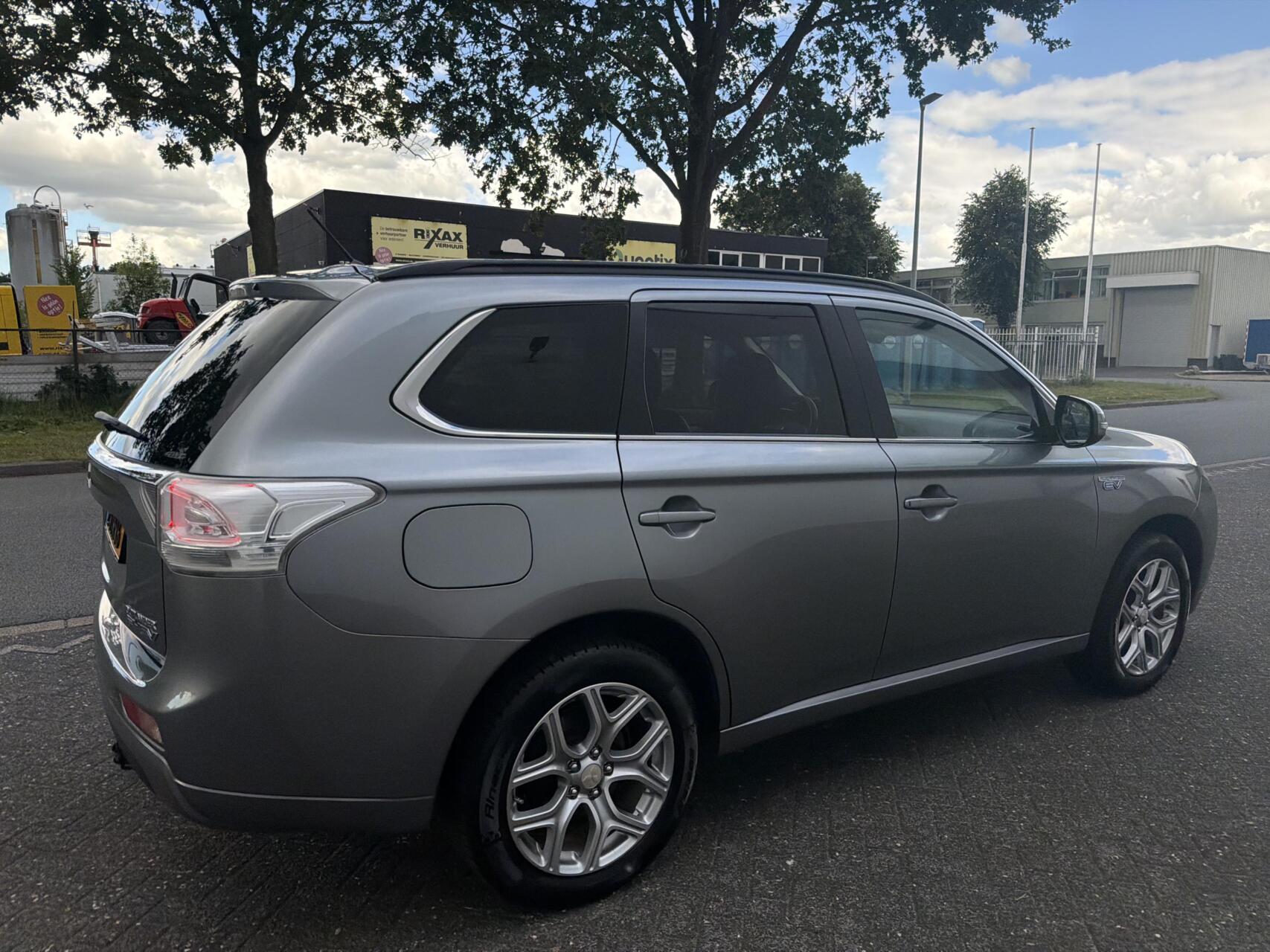 Foto van Mitsubishi Mitsubishi Outlander
