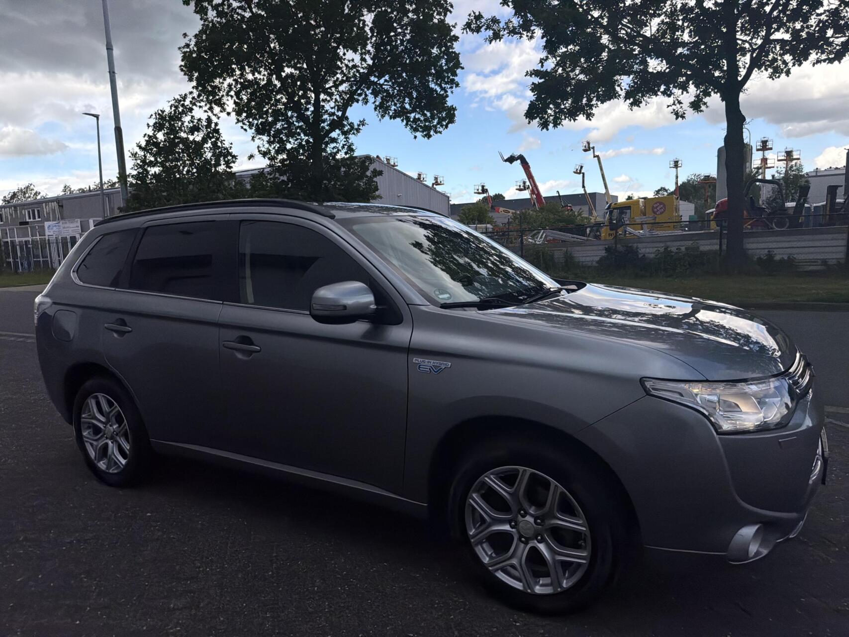 Foto van Mitsubishi Mitsubishi Outlander