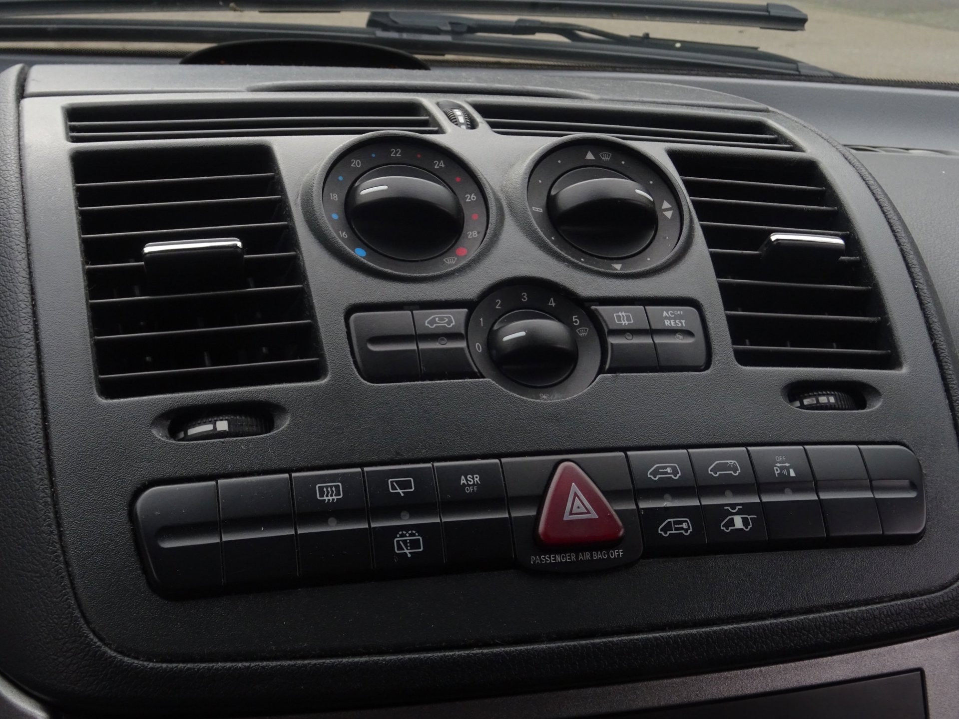 Foto van Mercedes-Benz Vito 120 CDI