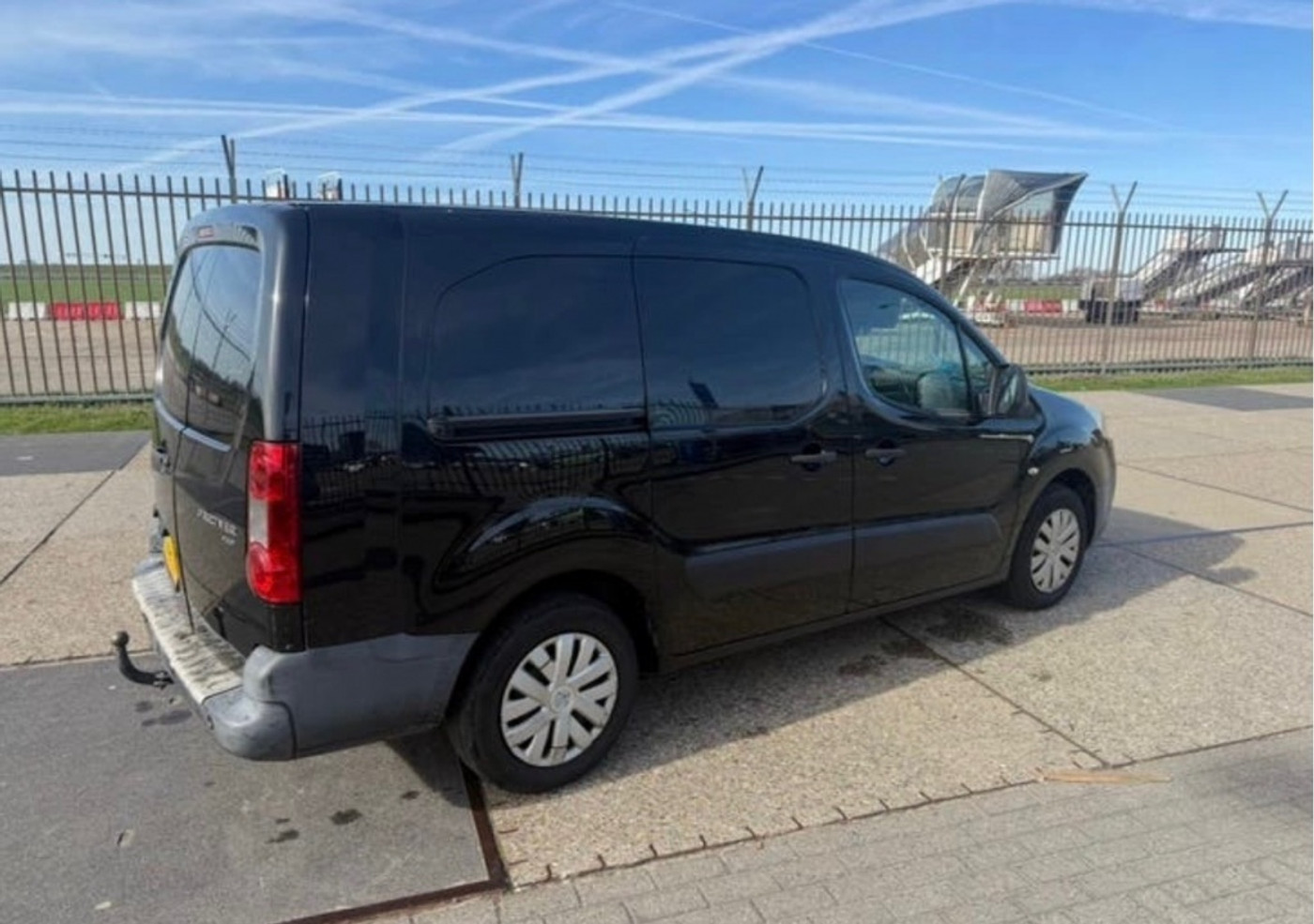 Foto van Peugeot Partner