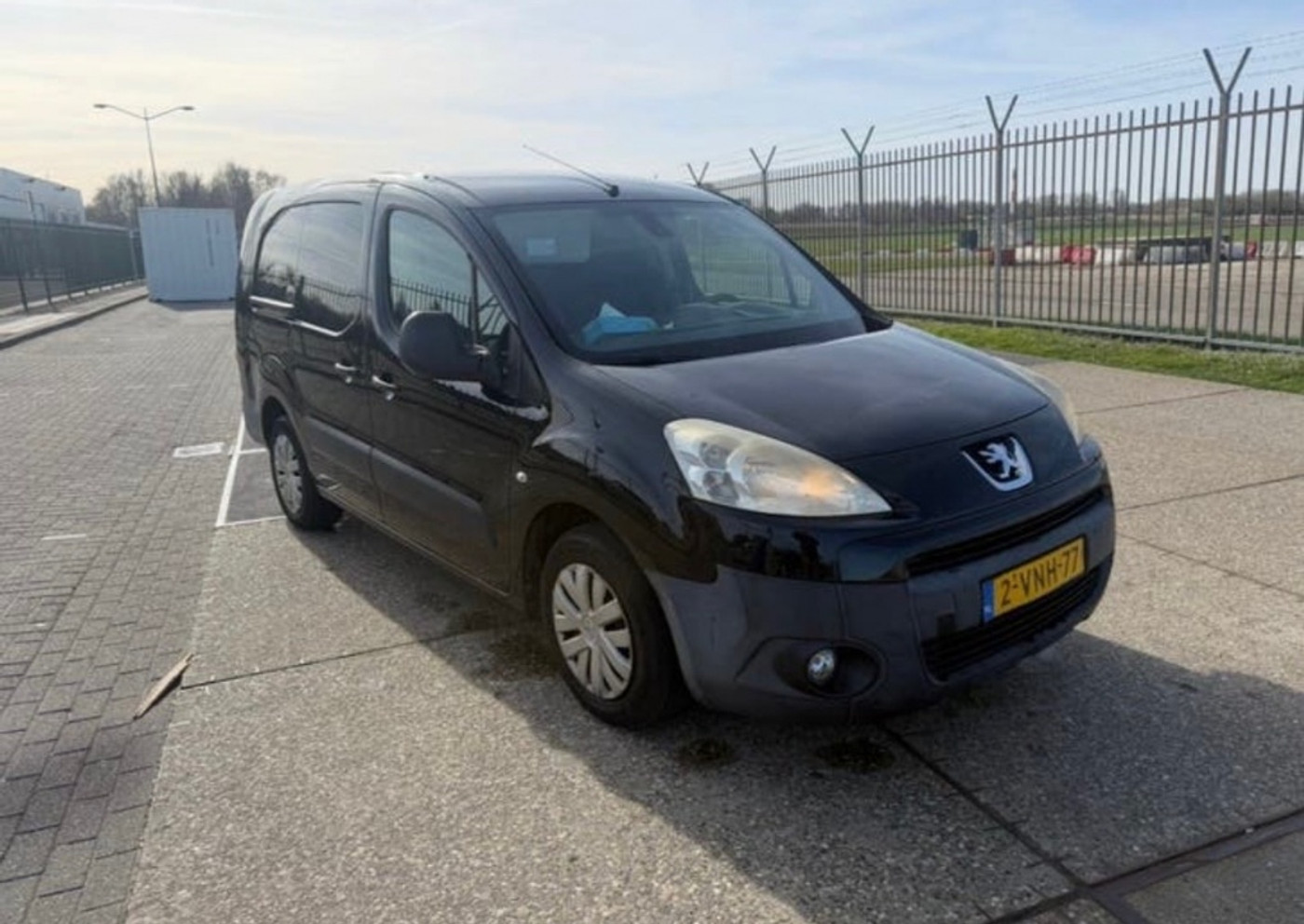 Foto van Peugeot Partner