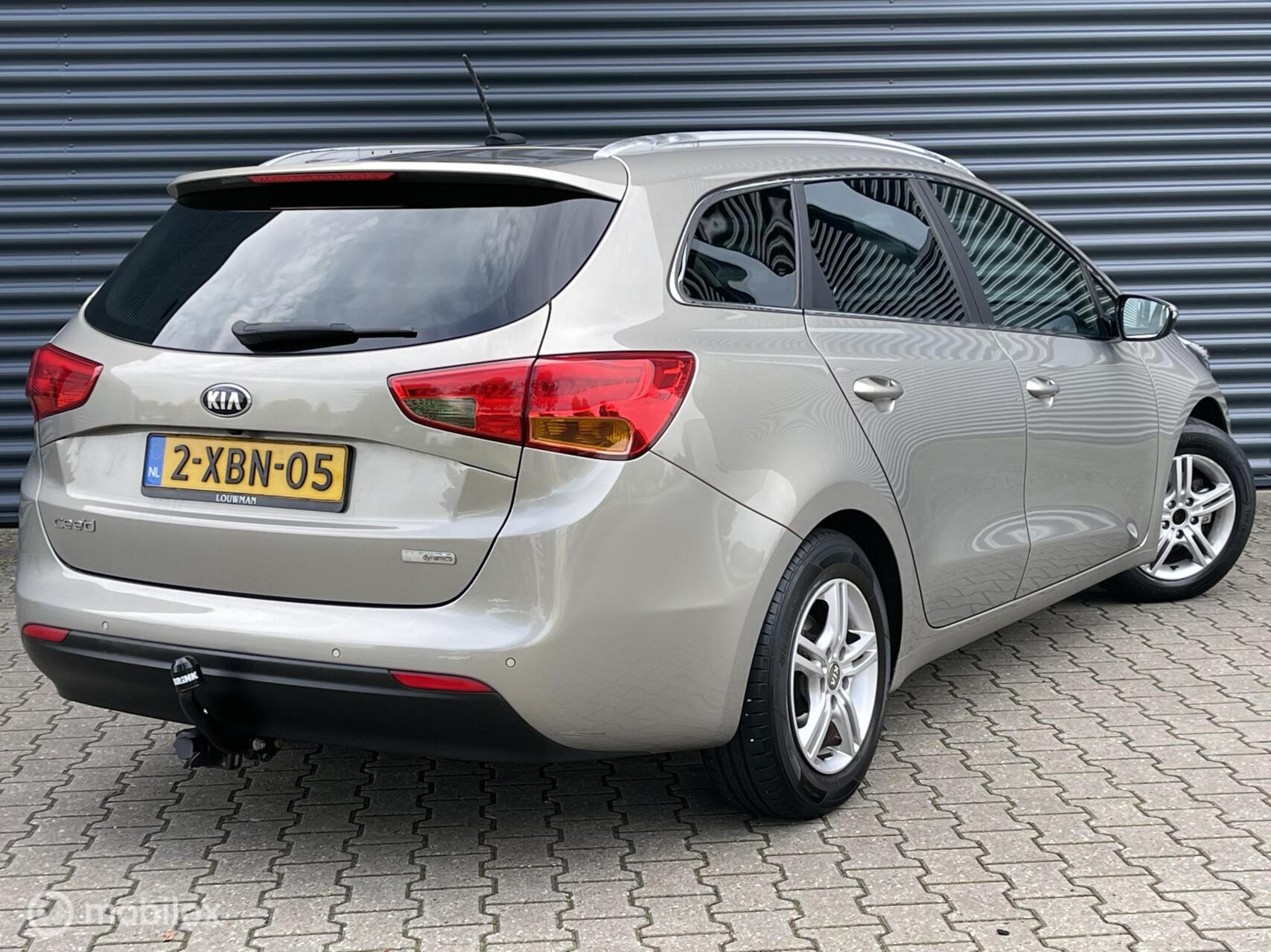 Foto van Kia Cee D