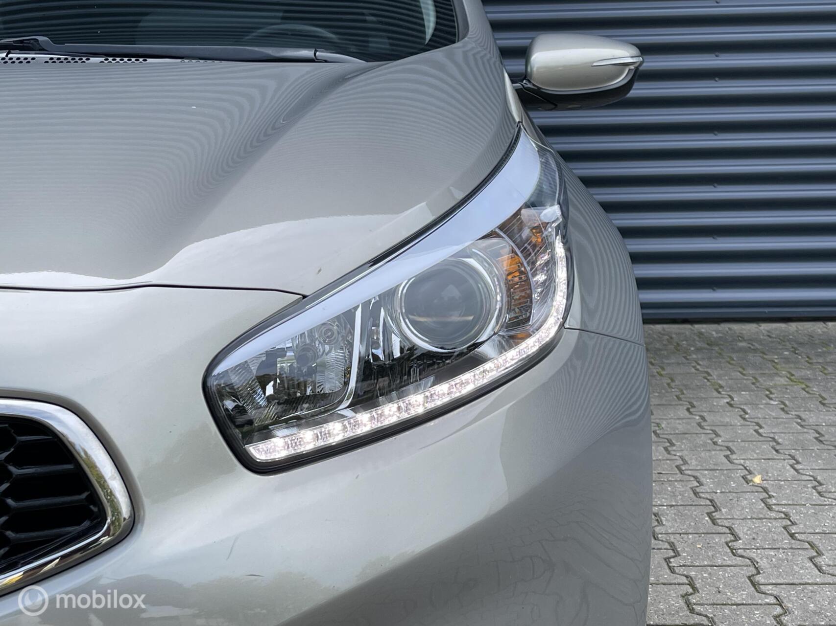 Foto van Kia Cee D