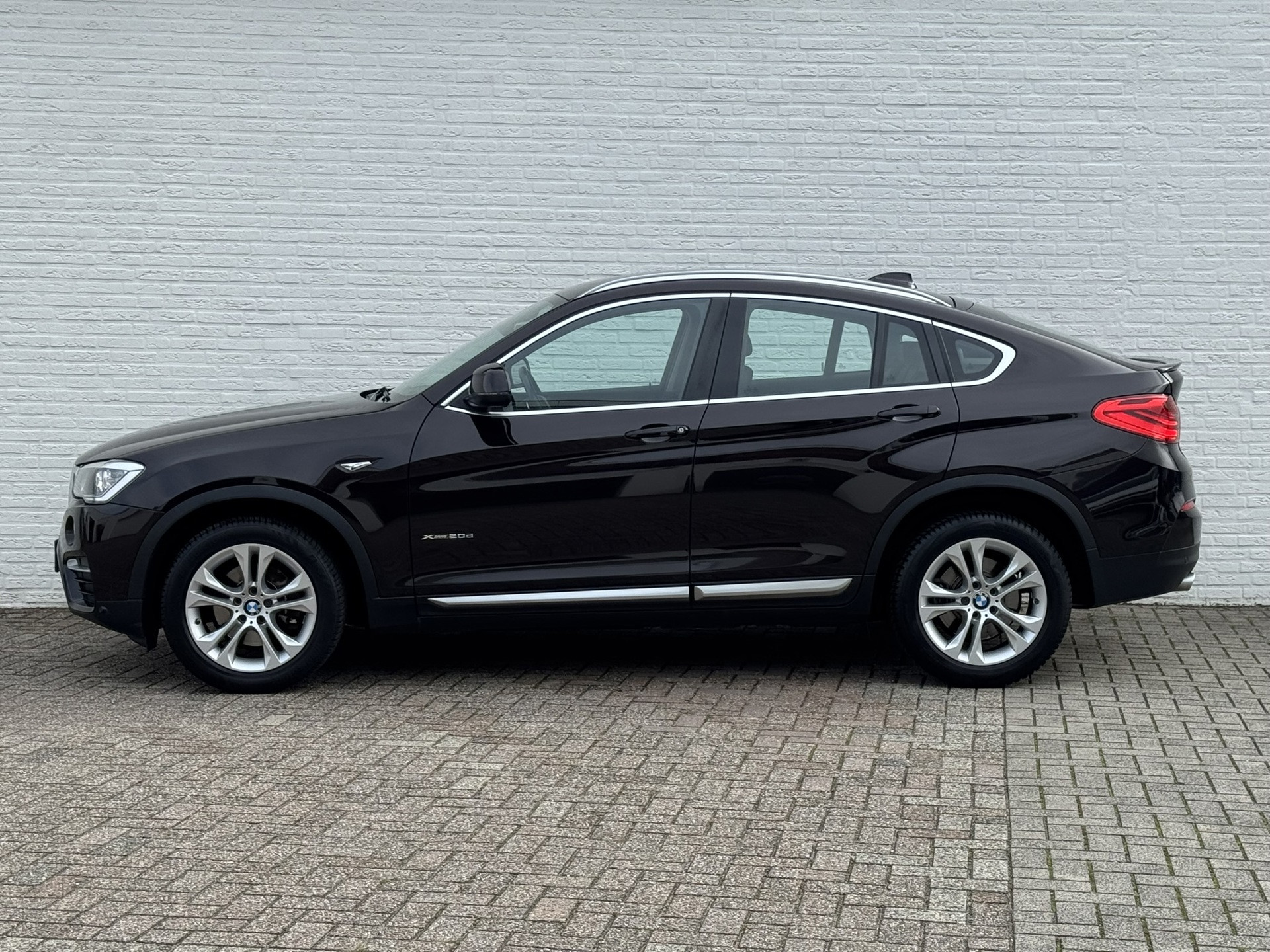 Foto van BMW X4 Xdrive20d