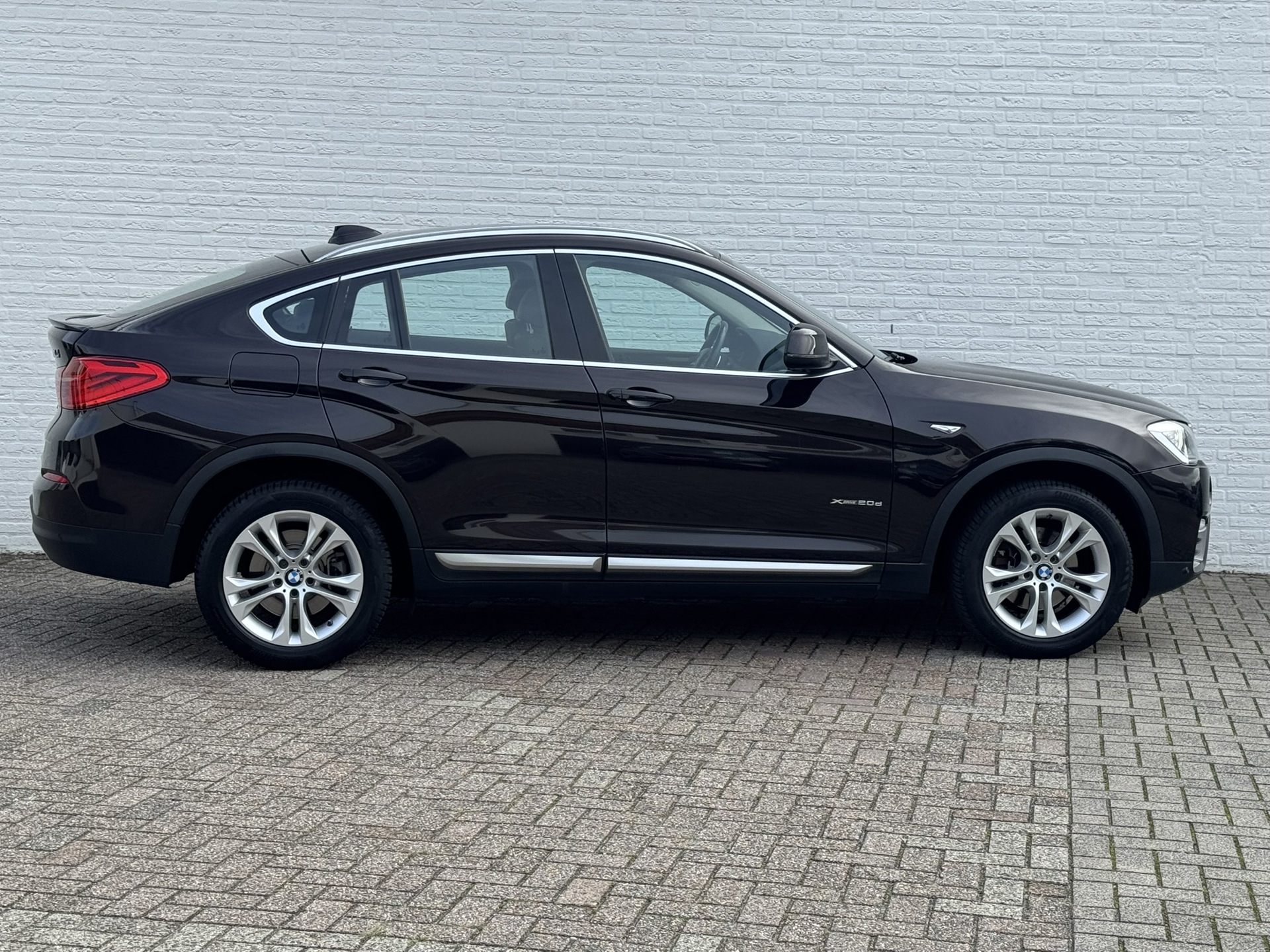 Foto van BMW X4 Xdrive20d