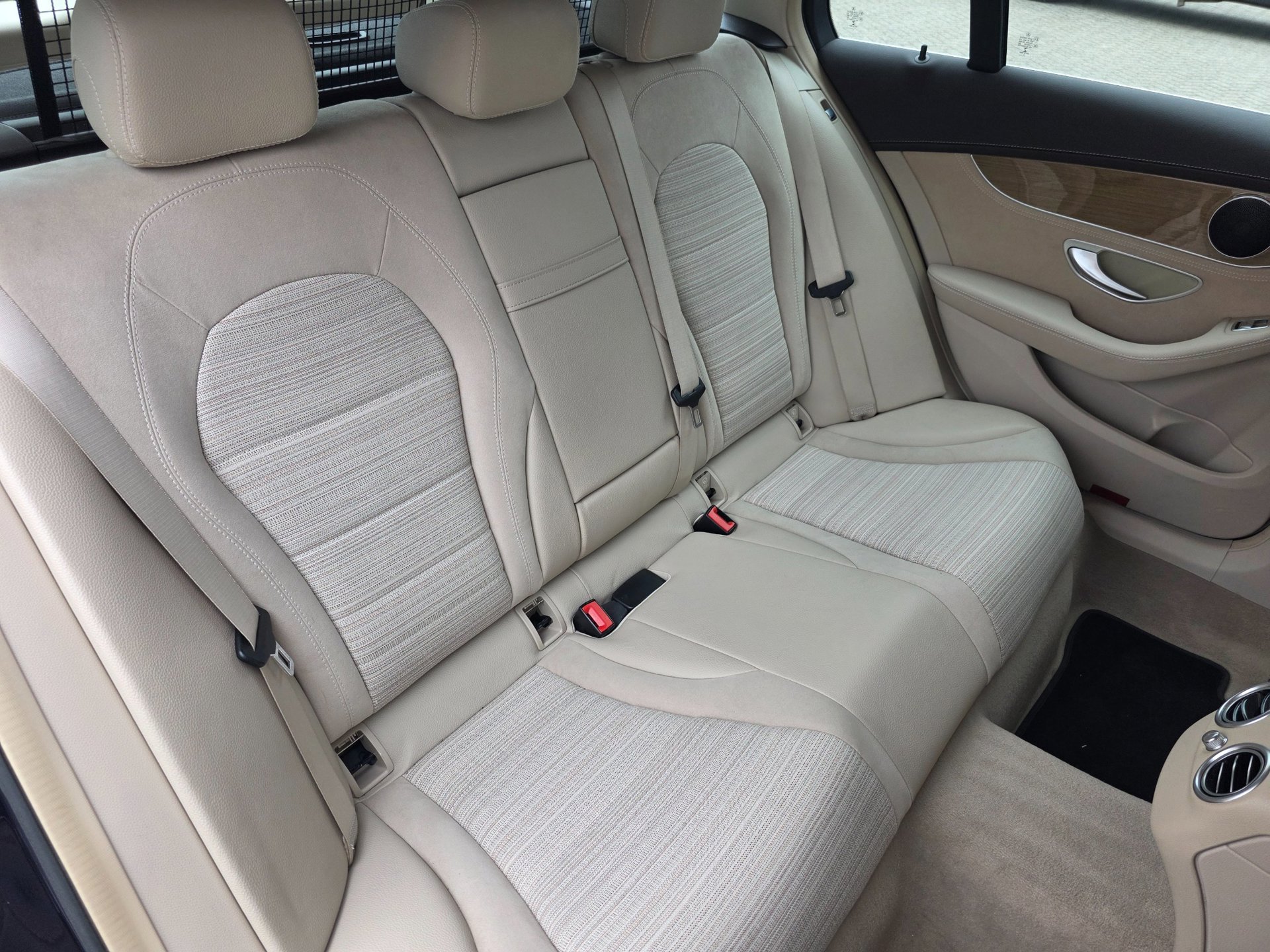 Foto van Mercedes-Benz C 180