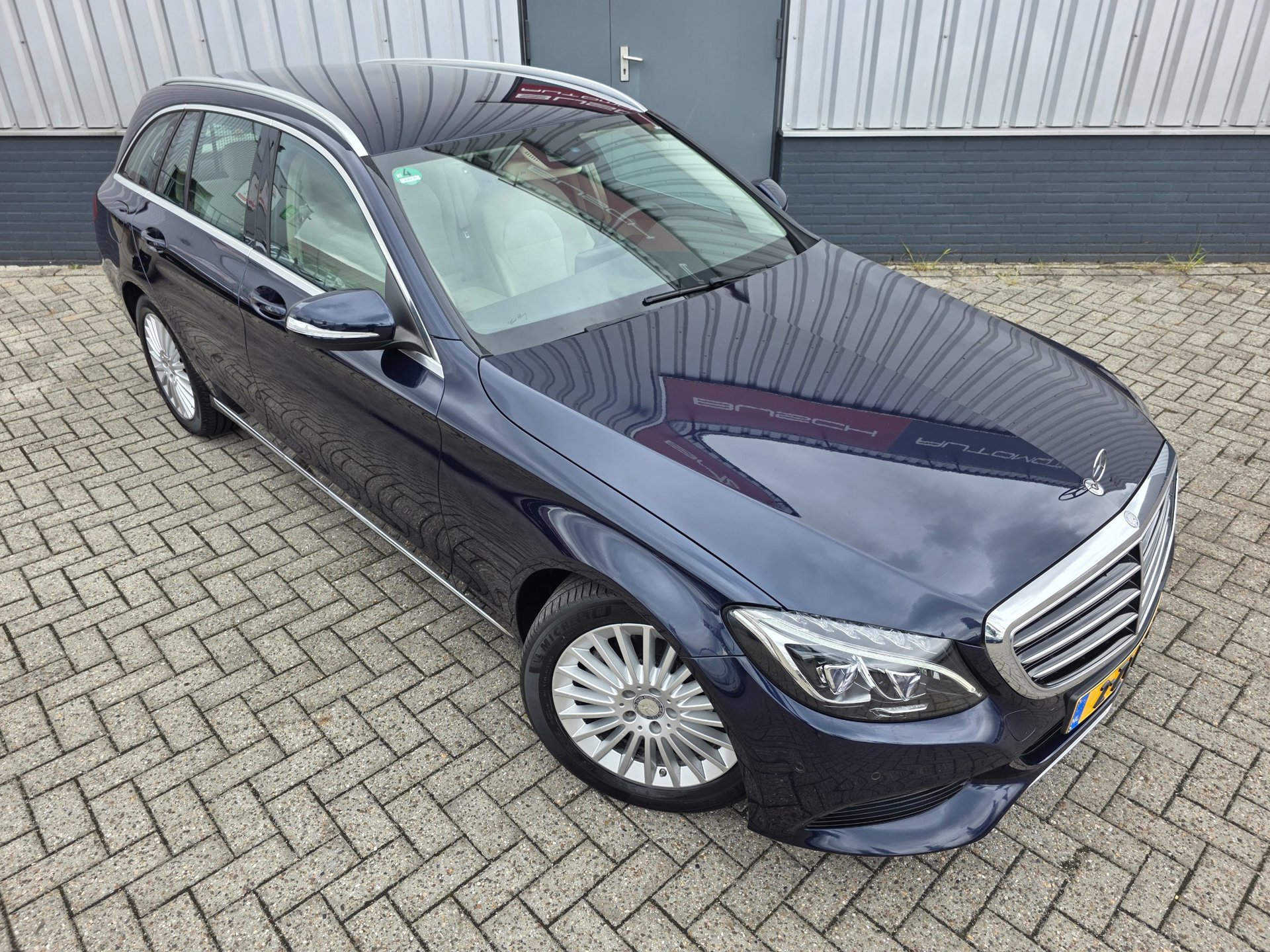 Foto van Mercedes-Benz C 180