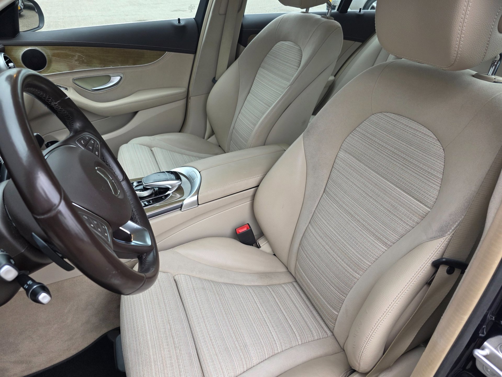 Foto van Mercedes-Benz C 180
