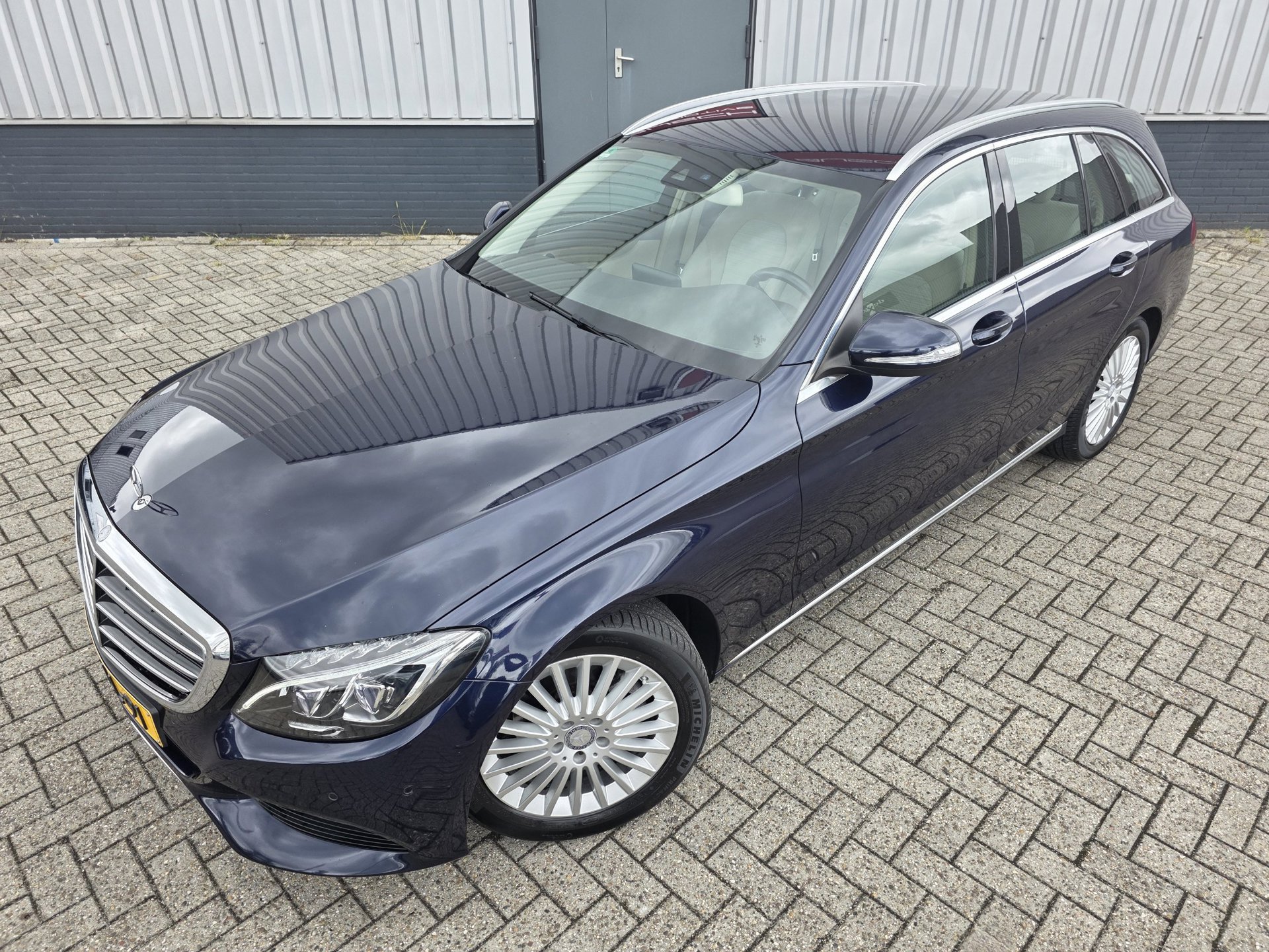 Foto van Mercedes-Benz C 180