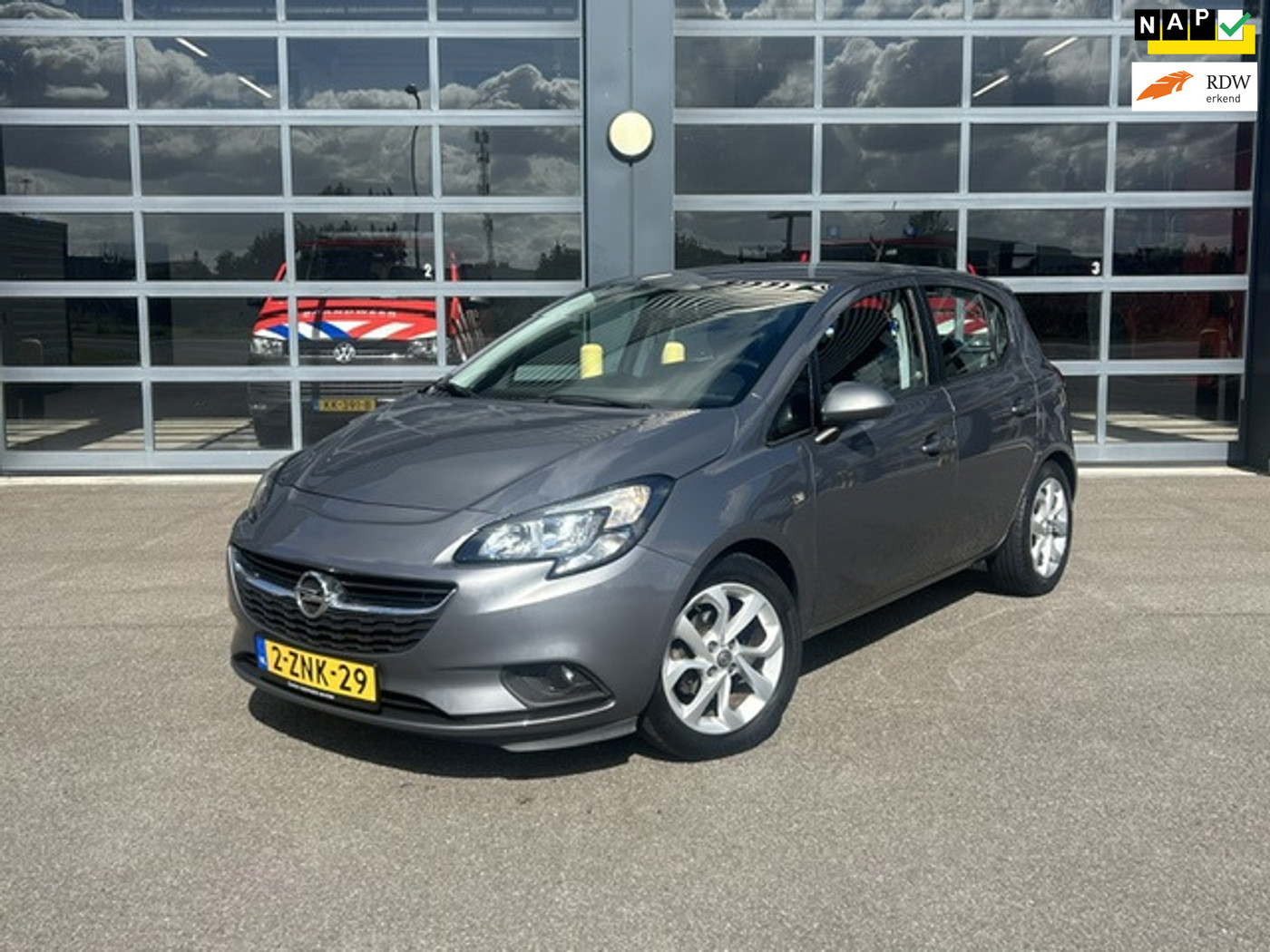 Opel Corsa-e 1.4 Edition 2015 - voorkant
