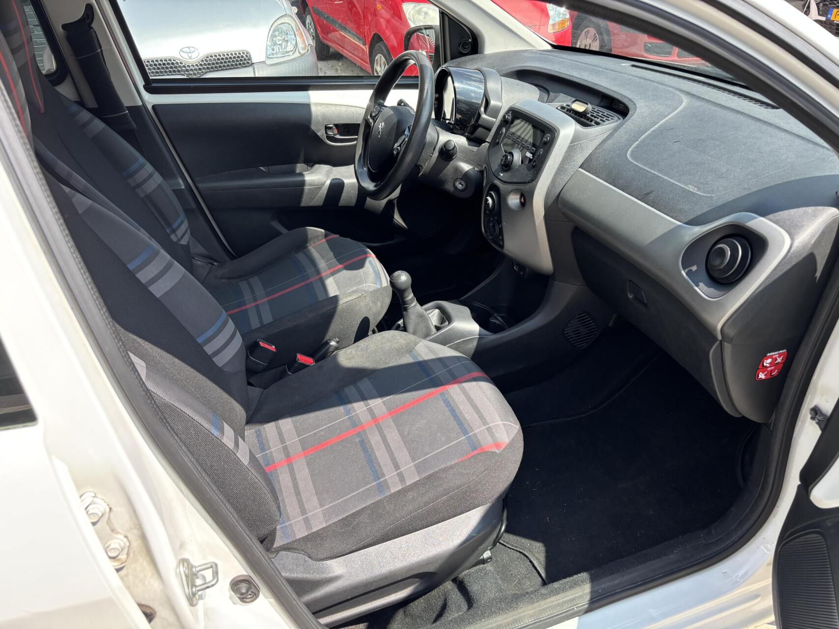 Foto van Peugeot Peugeot 108