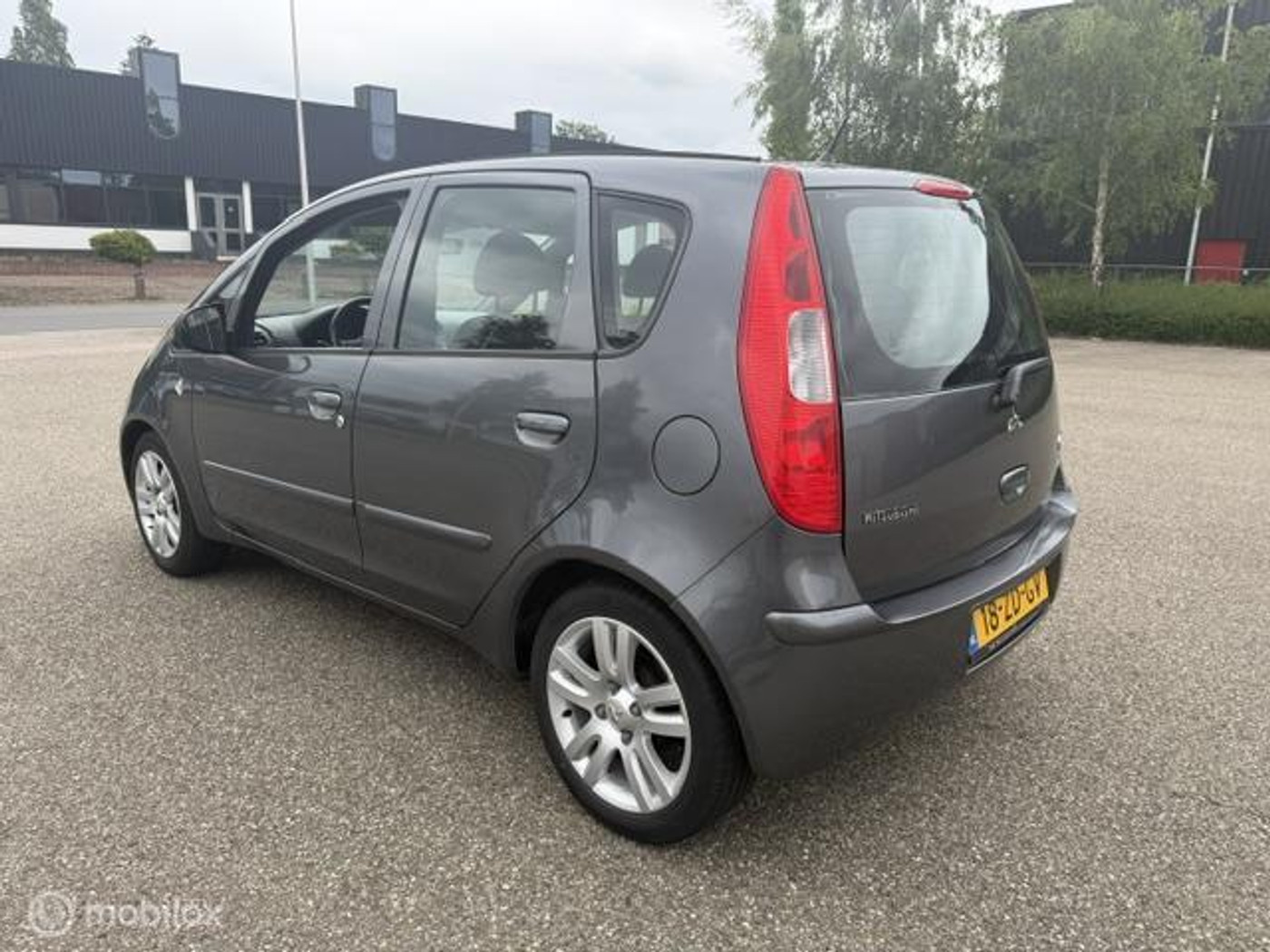 Foto van Mitsubishi Mitsubishi Colt