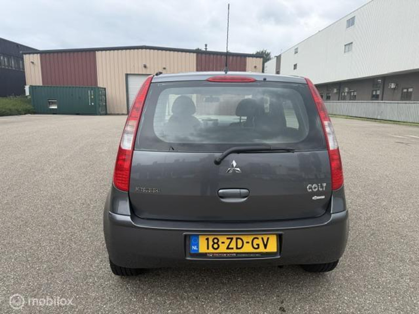 Foto van Mitsubishi Mitsubishi Colt