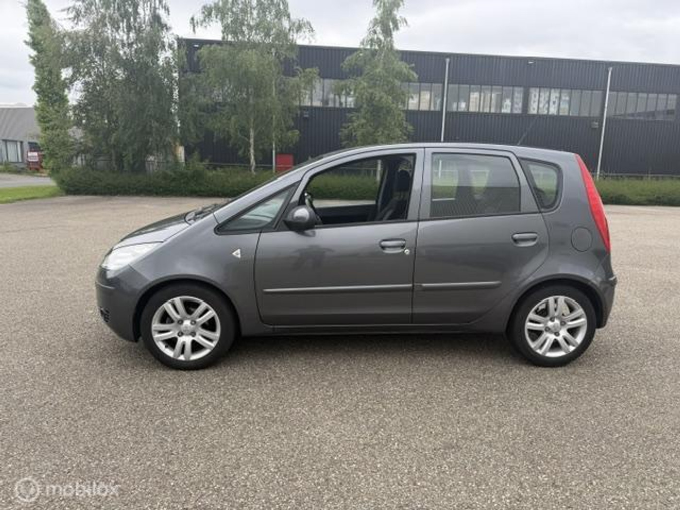Foto van Mitsubishi Mitsubishi Colt