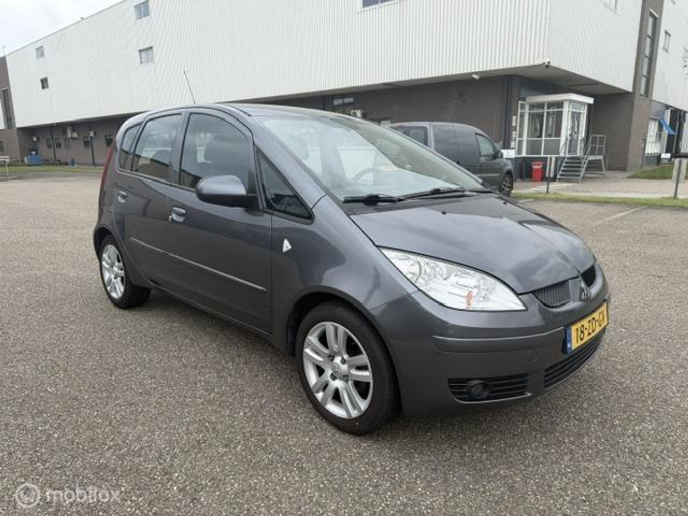 Foto van Mitsubishi Mitsubishi Colt