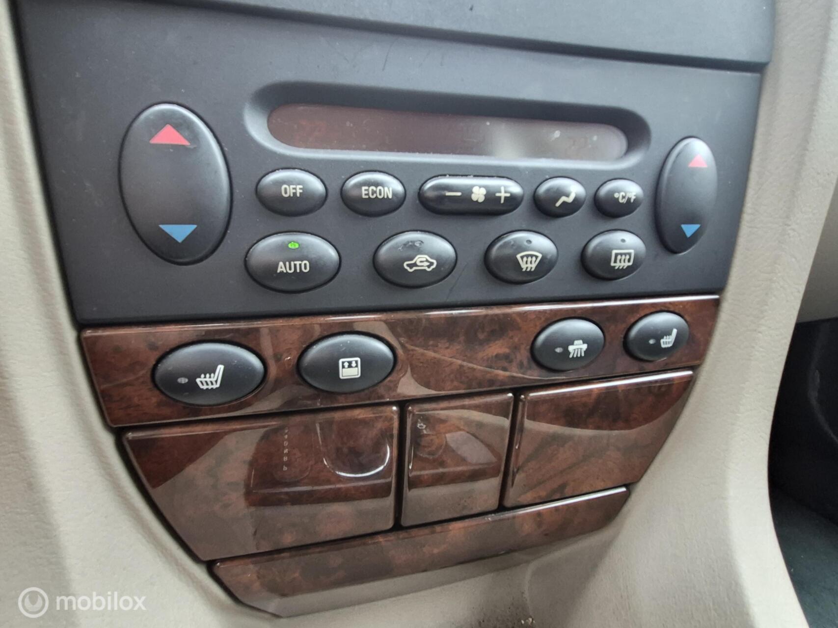 Foto van Rover Rover 75