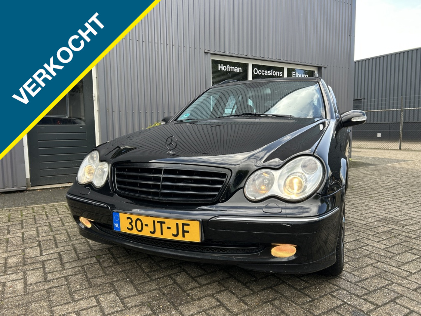 Foto van Mercedes-Benz C 320