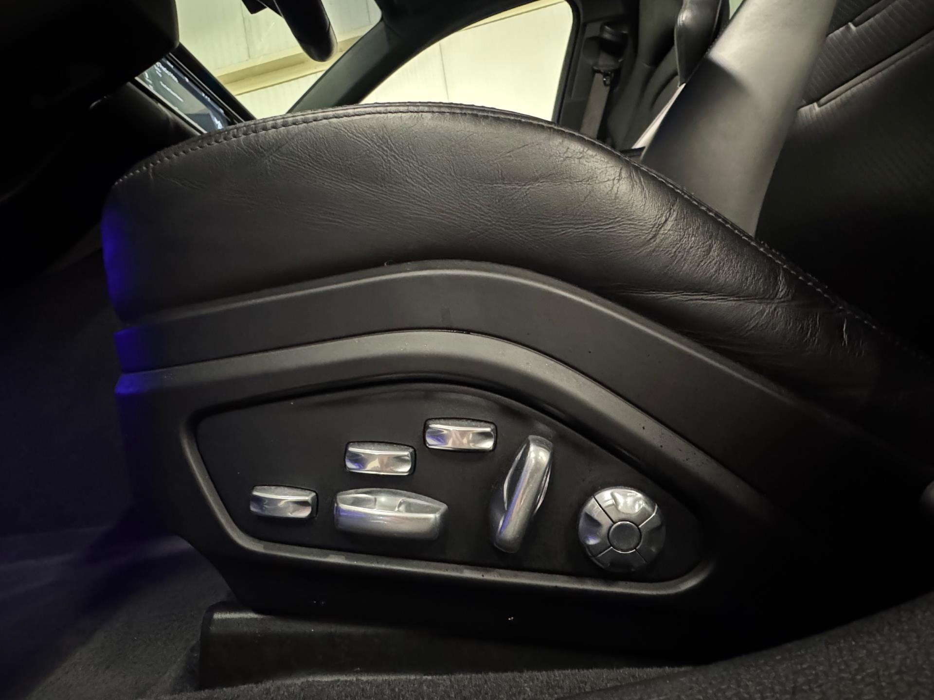 Foto van Porsche Panamera 4 E-hybrid