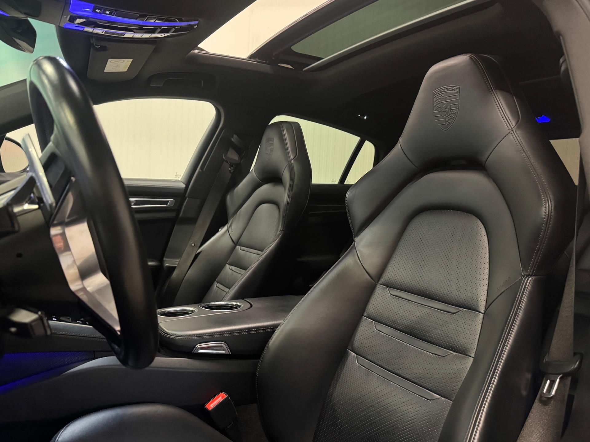 Foto van Porsche Panamera 4 E-hybrid