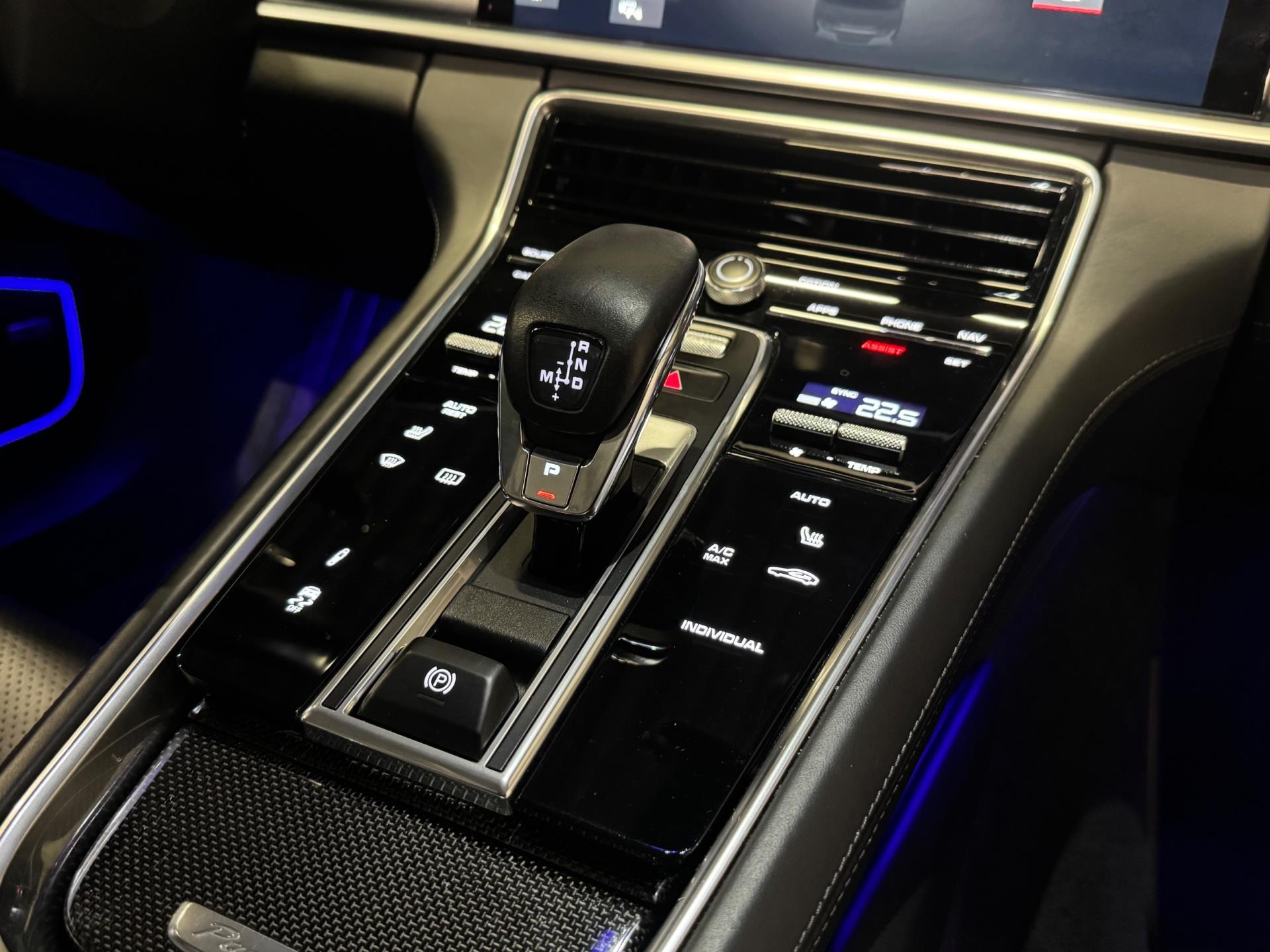 Foto van Porsche Panamera 4 E-hybrid