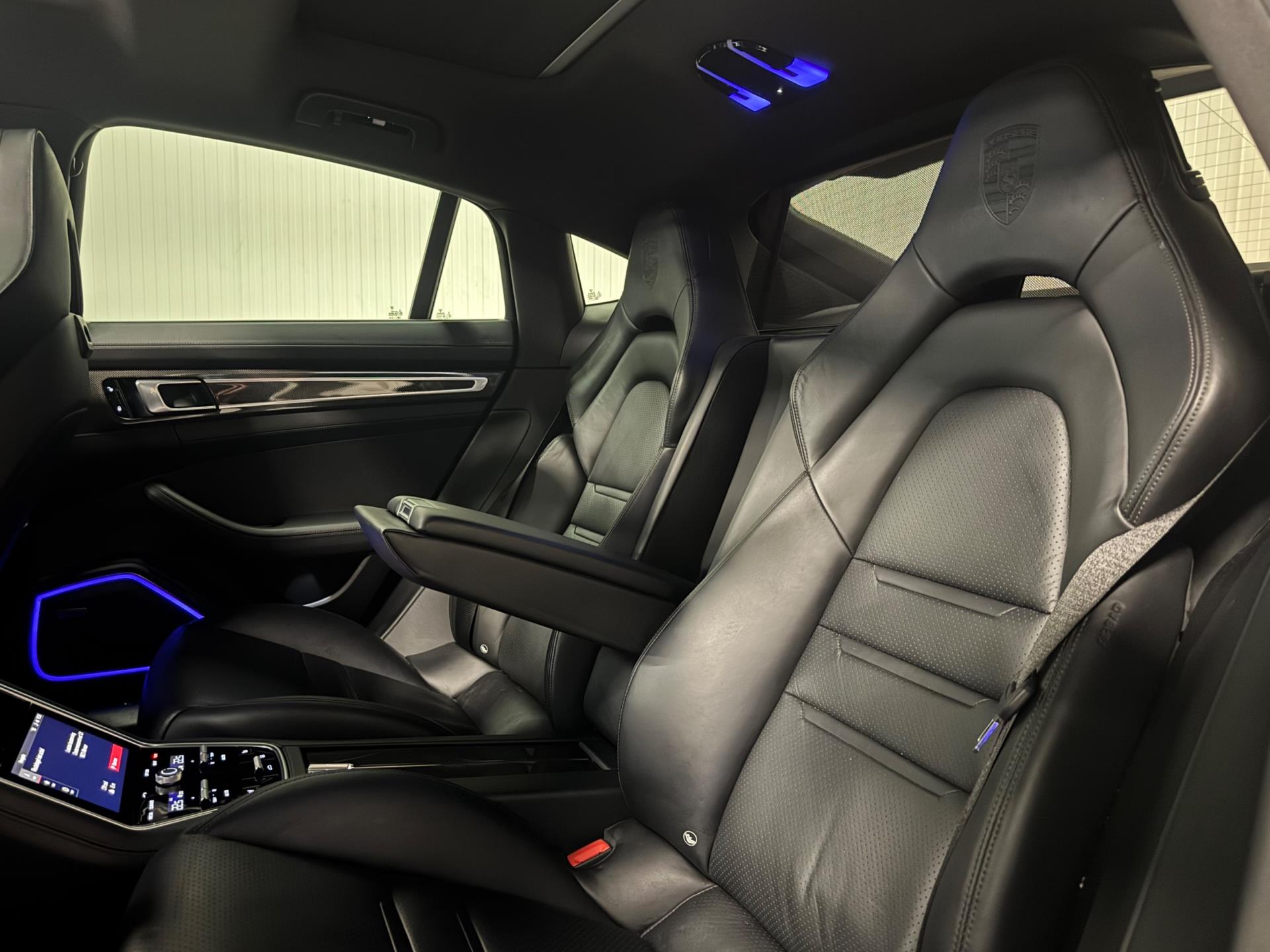 Foto van Porsche Panamera 4 E-hybrid