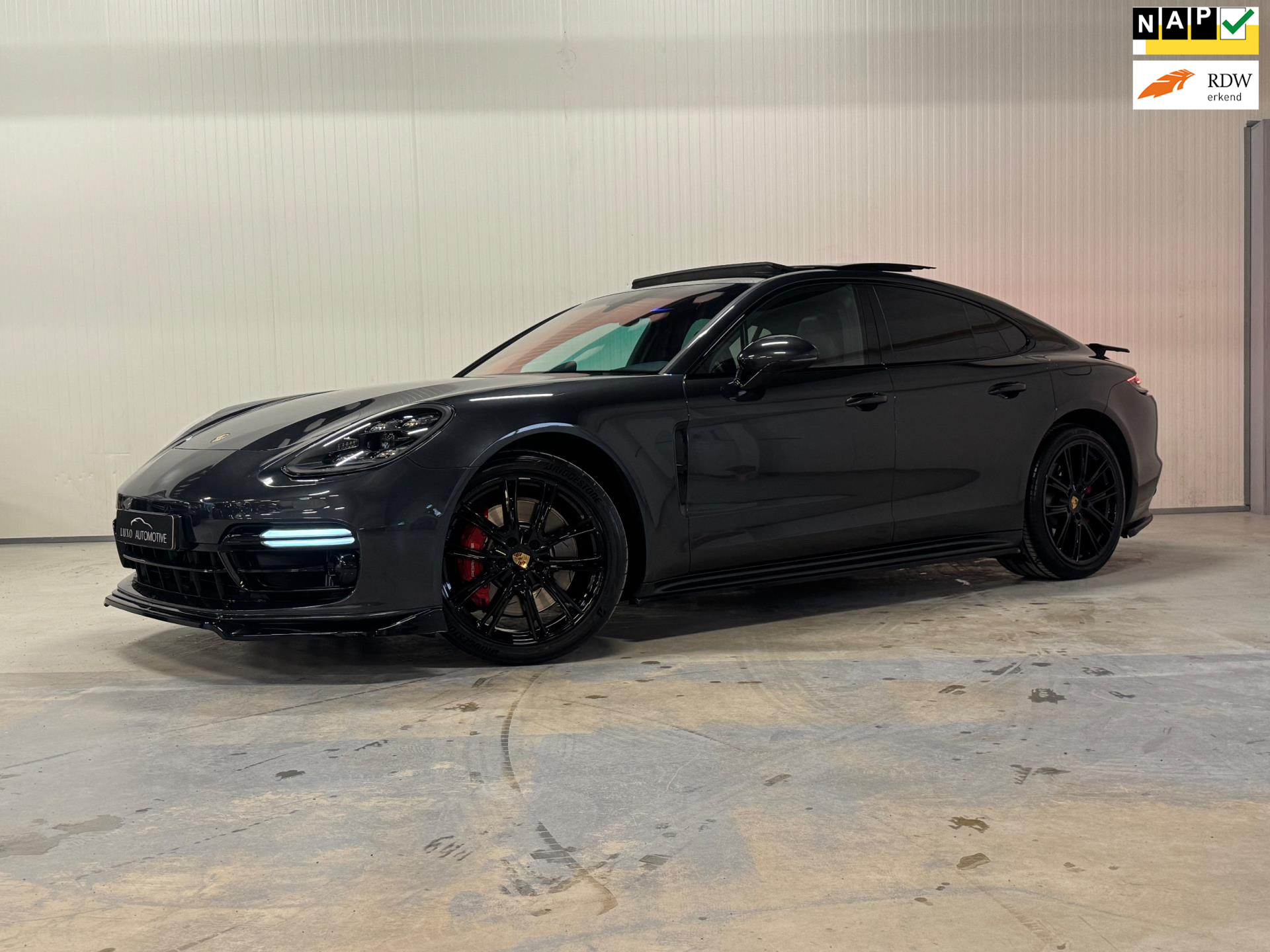 Porsche Panamera 4 E-hybrid 2.9 4 E-Hybrid | NAP | SPORT CHRONO | CARBON | DEALERONDERHOUDEN 2018 - voorkant