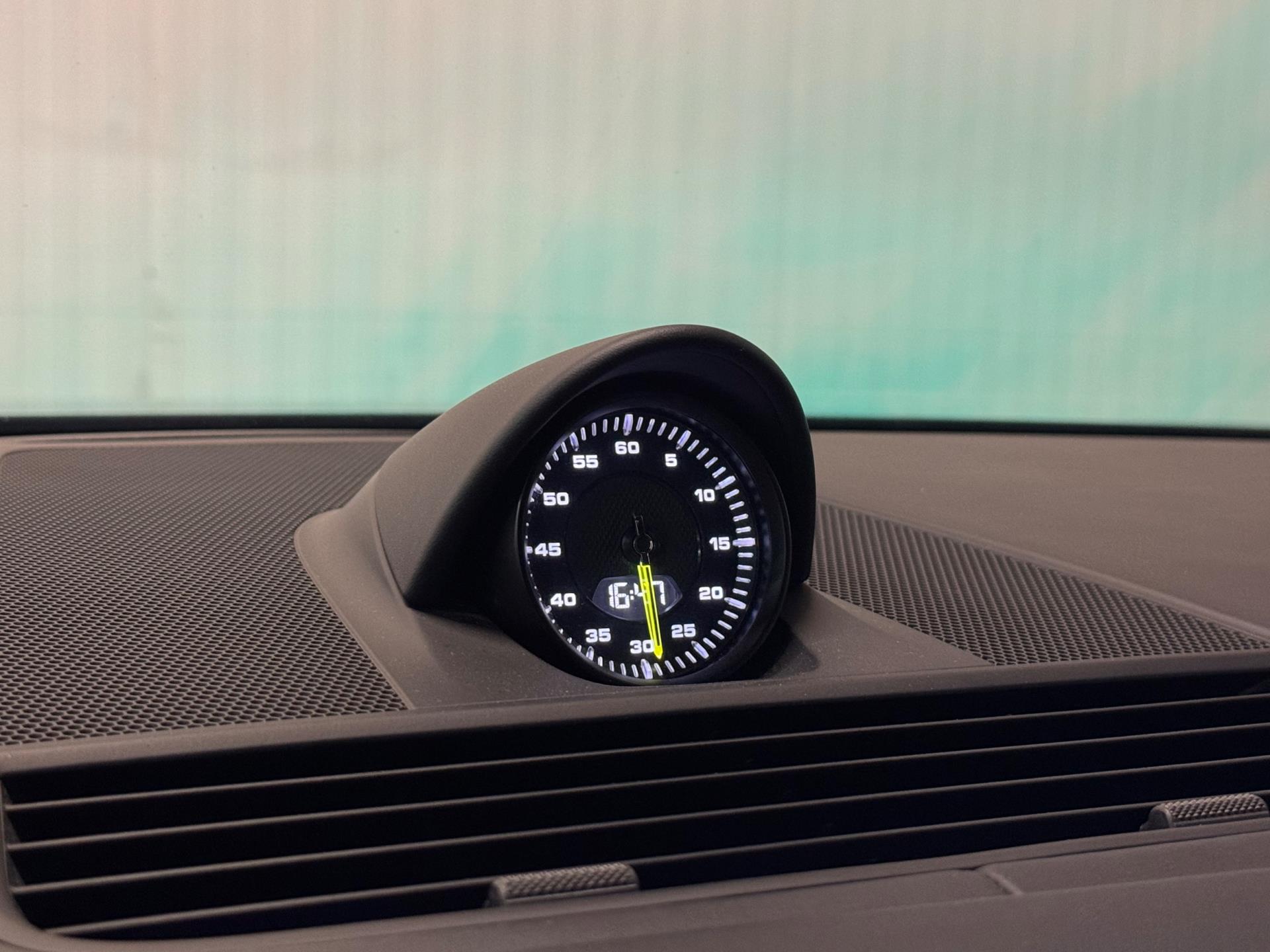 Foto van Porsche Panamera 4 E-hybrid
