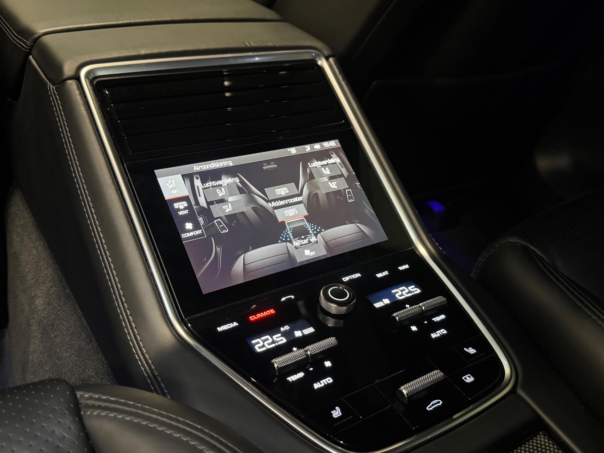Foto van Porsche Panamera 4 E-hybrid