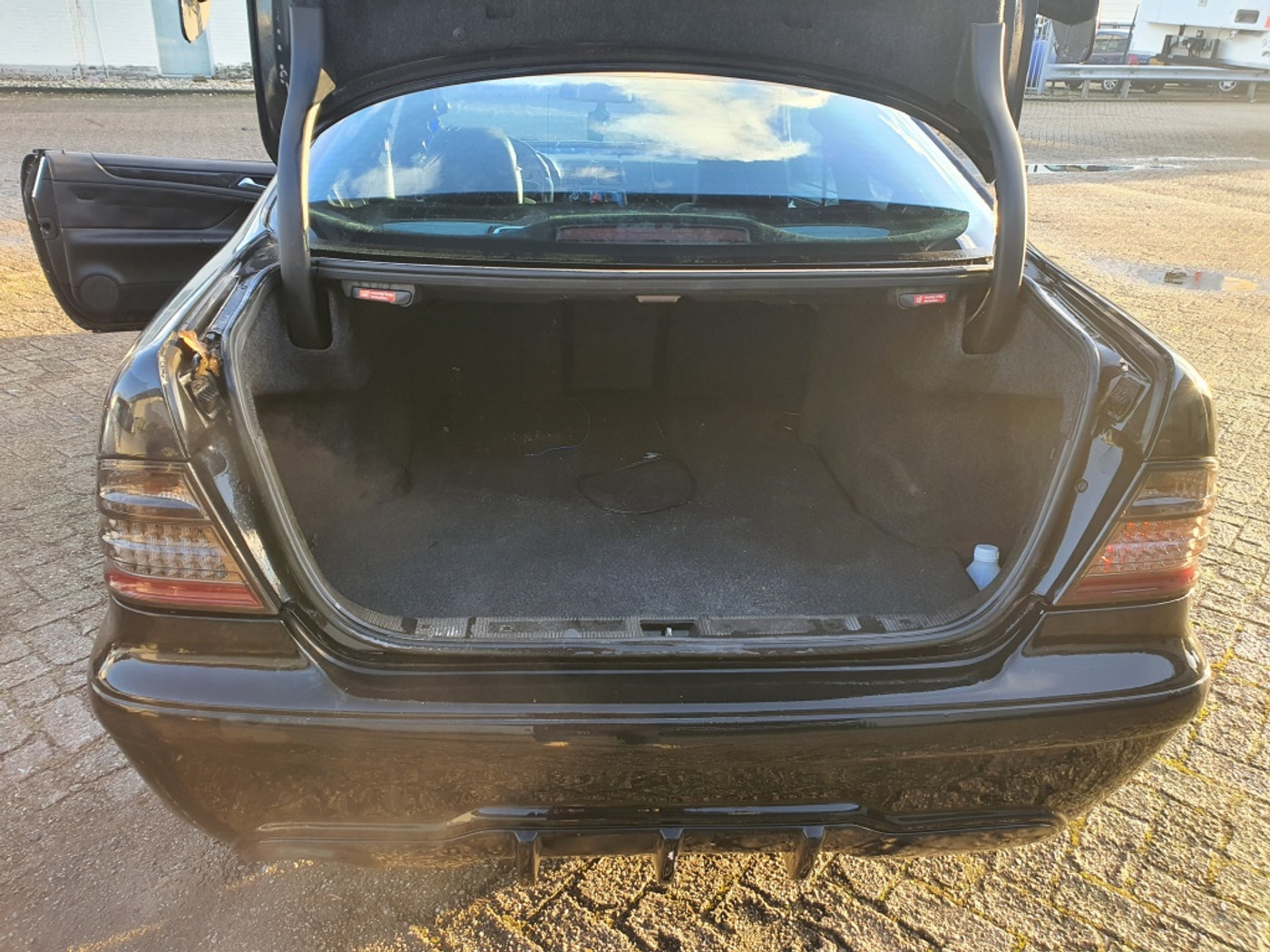 Foto van Mercedes-Benz CLK 200 Kompressor