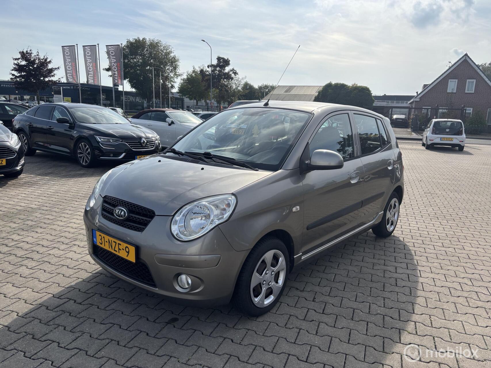 Kia Picanto 1.0 X 5DRS AIRCO TRH ELL PAKK 1EIG 2011 - voorkant