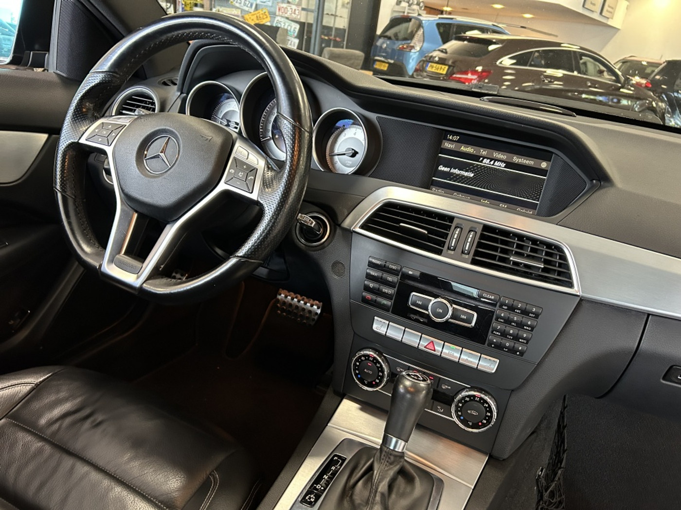 Foto van Mercedes-Benz C 180