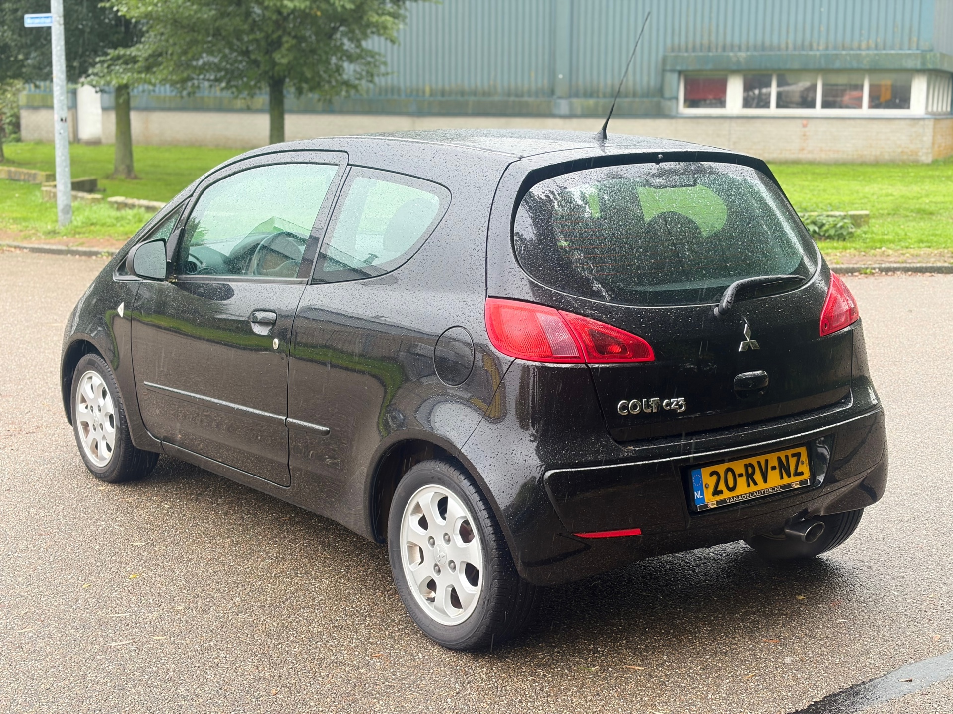 Foto van Mitsubishi Mitsubishi Colt