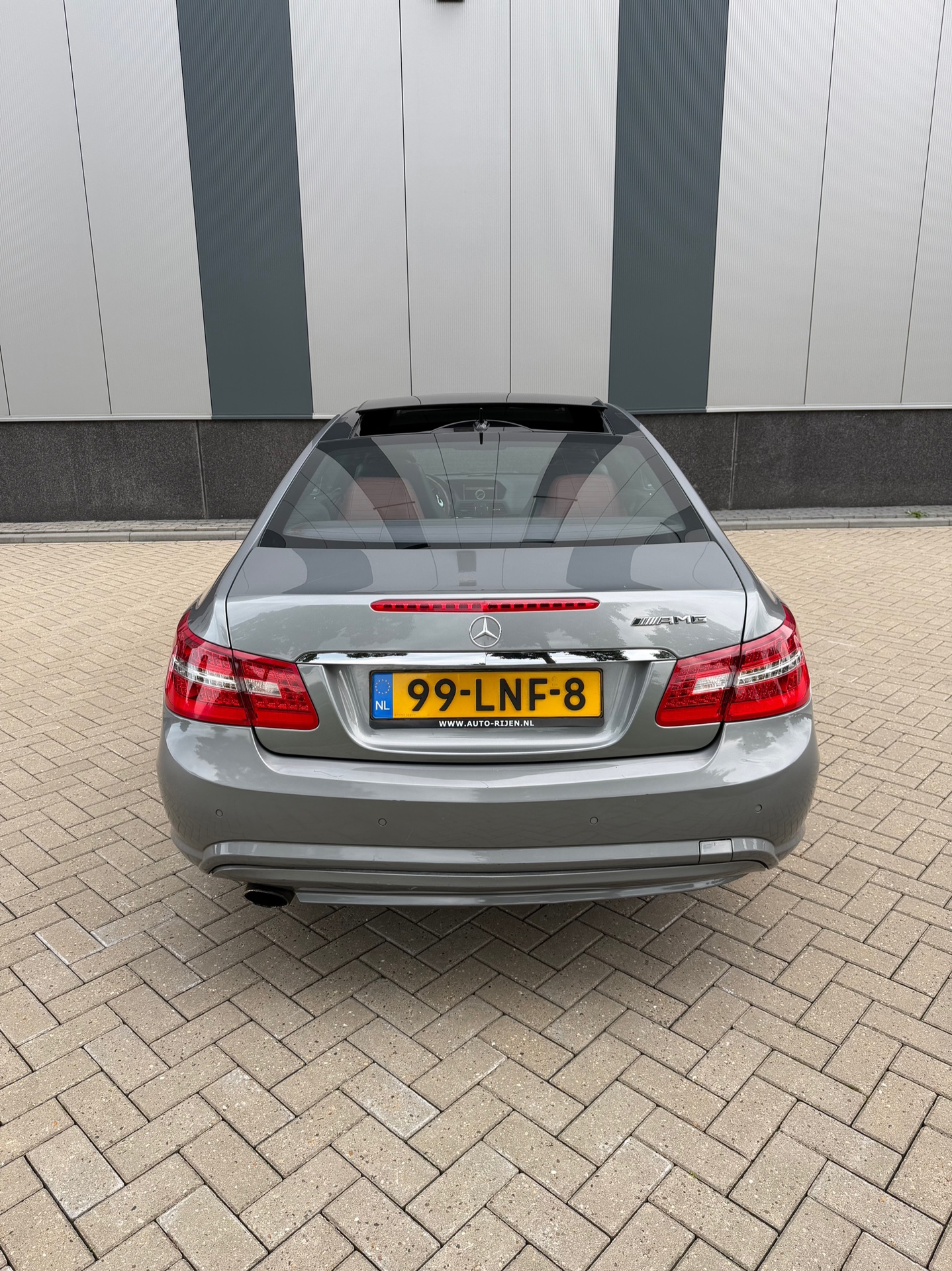 Foto van Mercedes-Benz E 200 Cgi