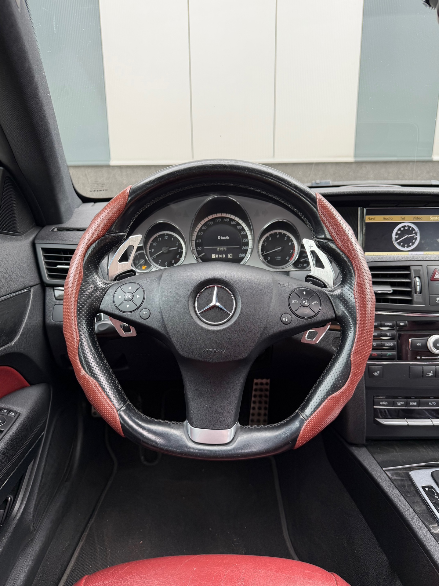 Foto van Mercedes-Benz E 200 Cgi
