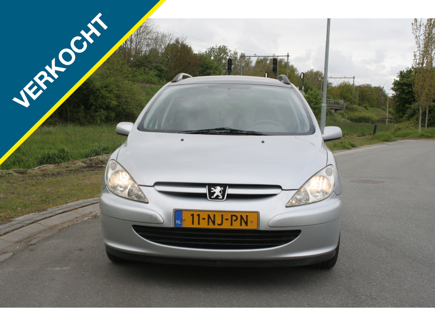 Peugeot 307 1.6 16V Pack 2003 - voorkant