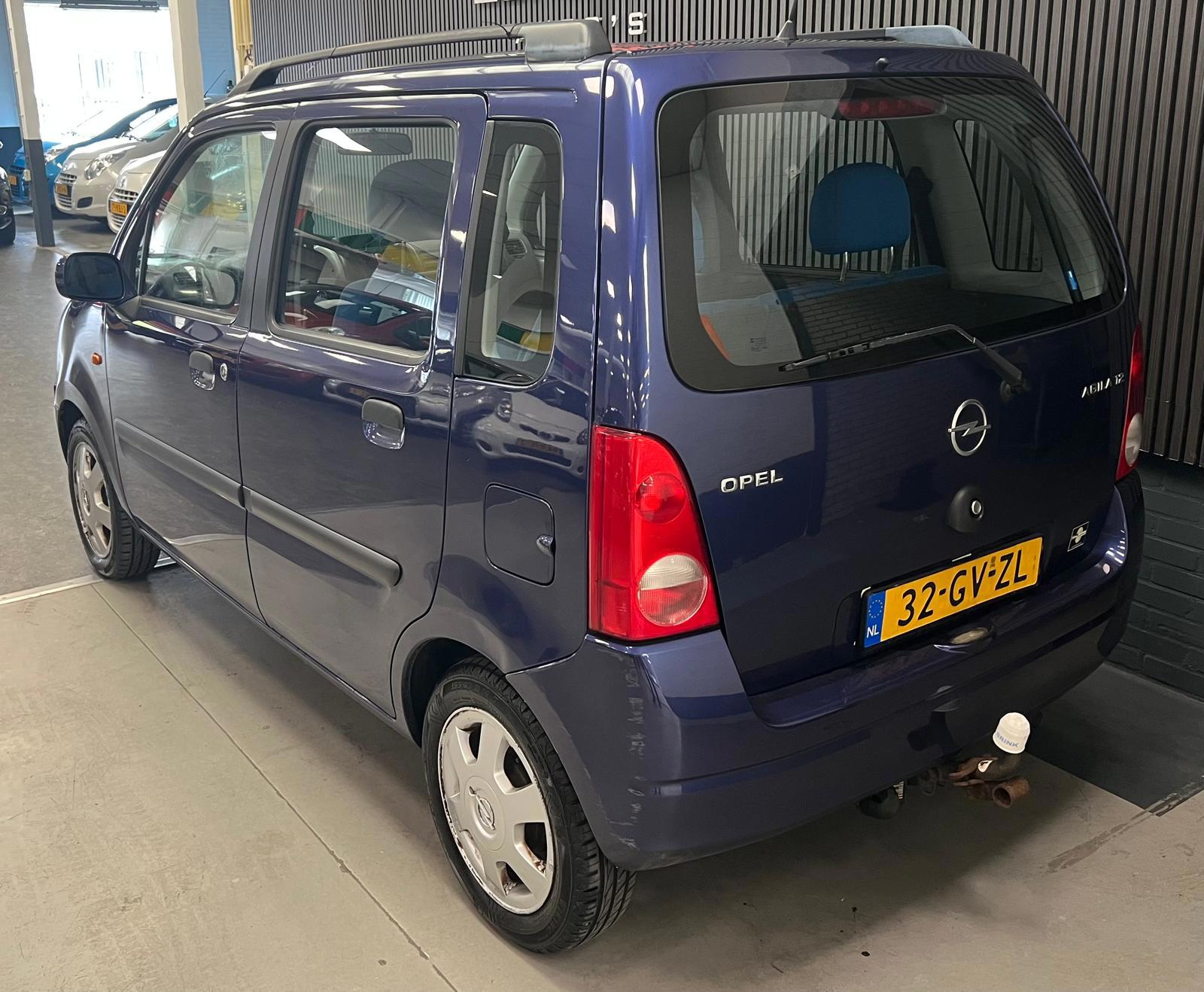 Foto van Opel Agila
