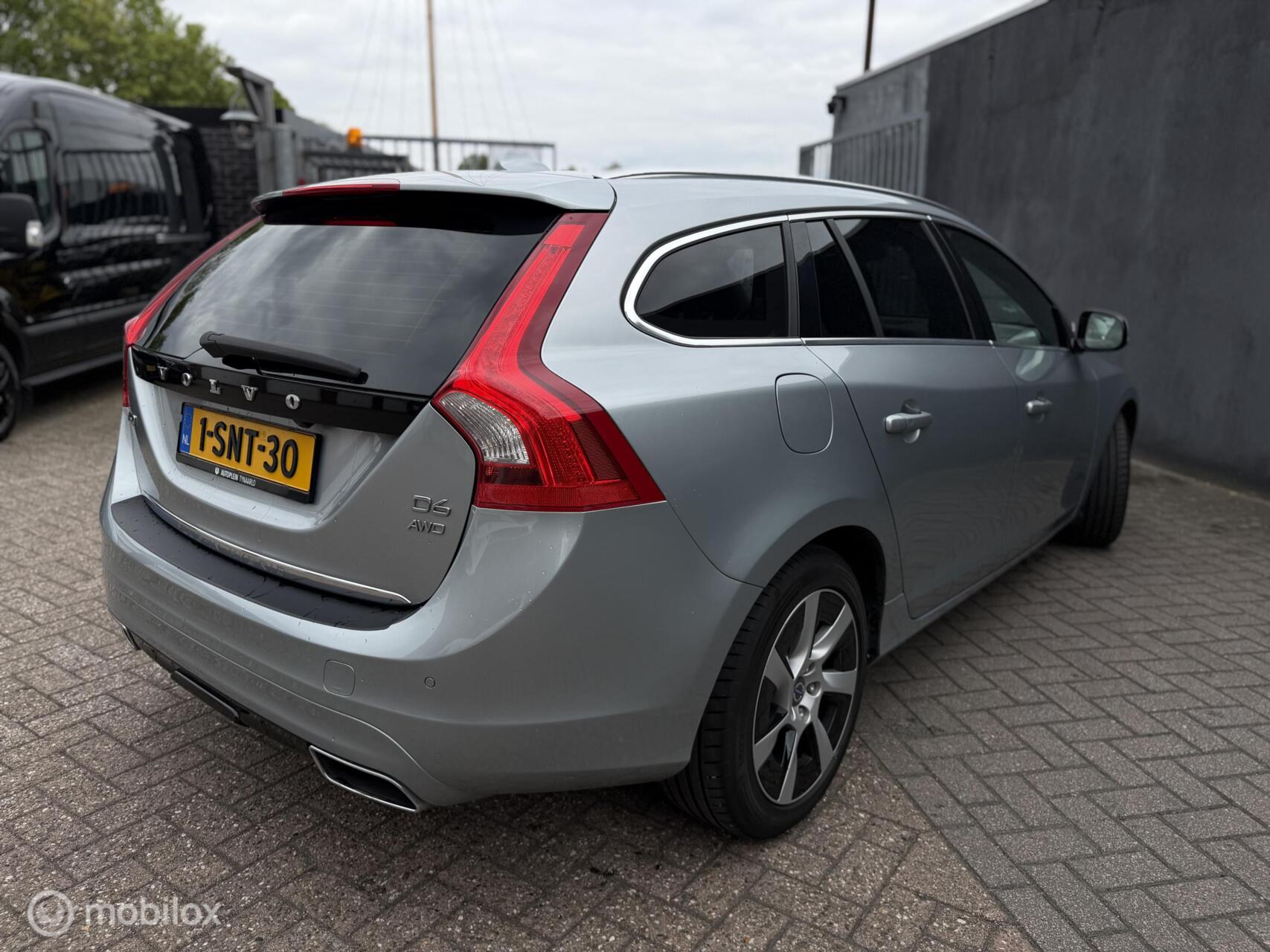 Foto van Volvo V60 Plug In Hybrid