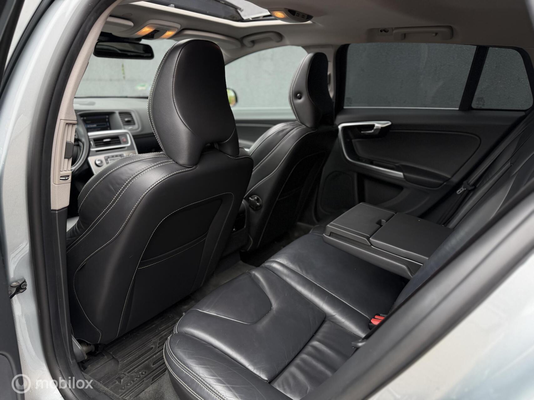 Foto van Volvo V60 Plug In Hybrid