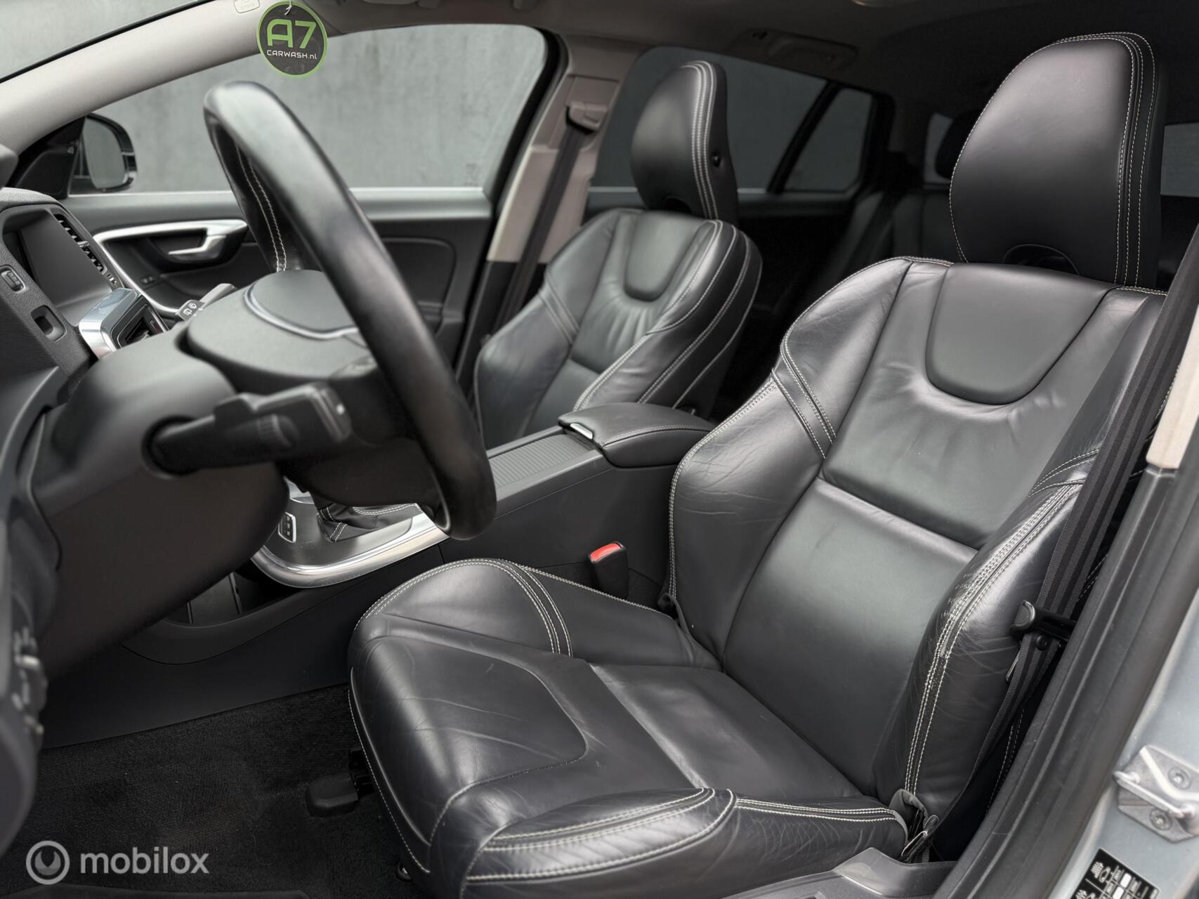 Foto van Volvo V60 Plug In Hybrid