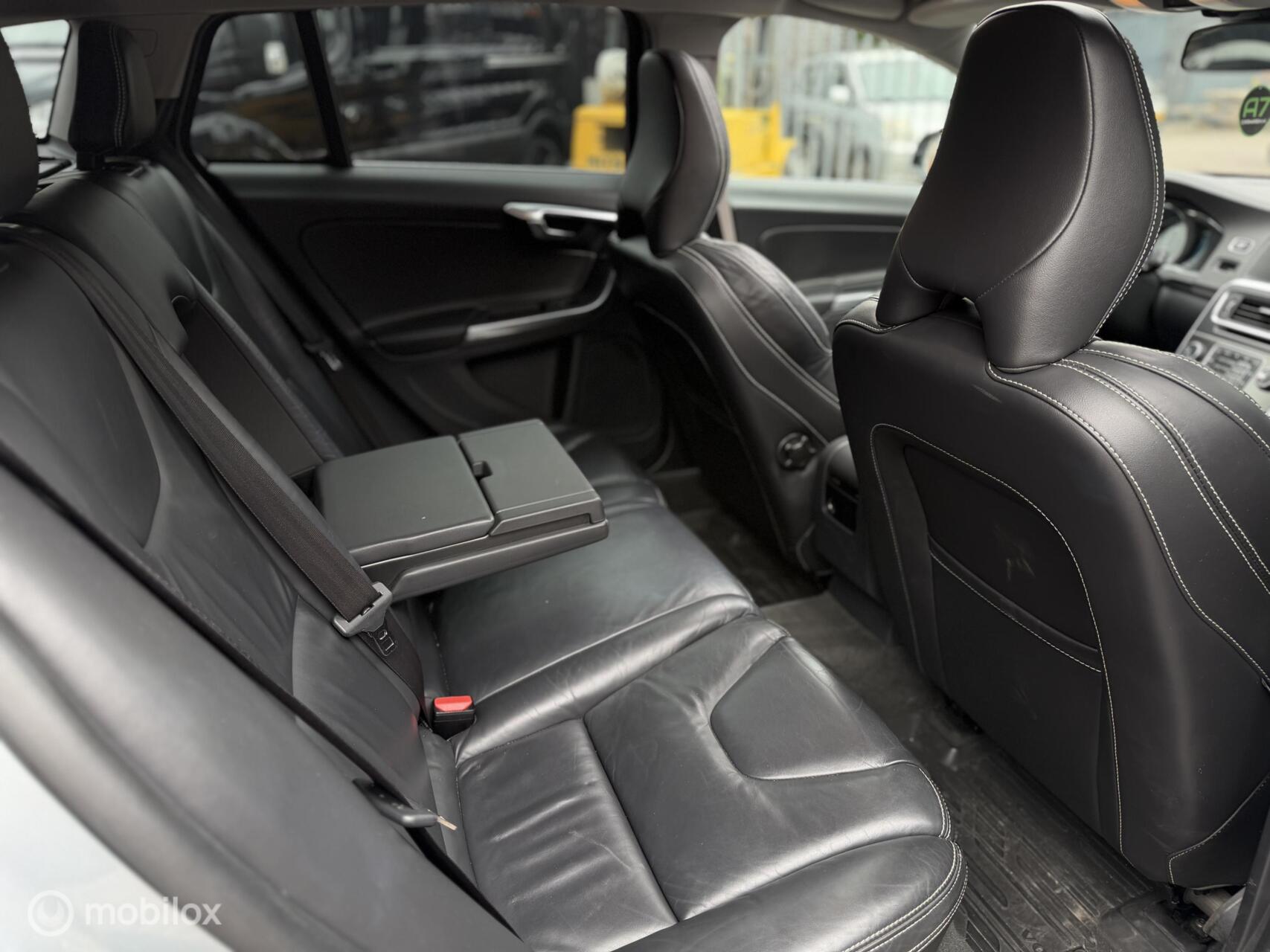 Foto van Volvo V60 Plug In Hybrid