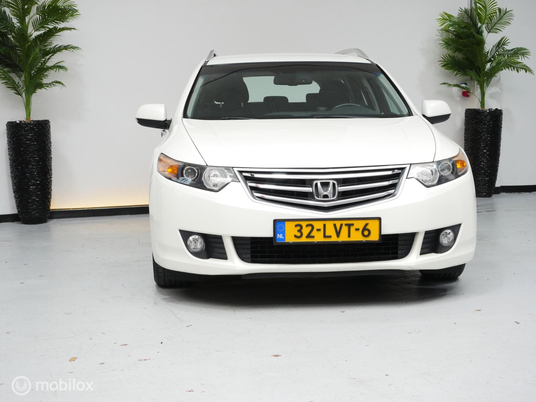 Foto van Honda Accord Tourer