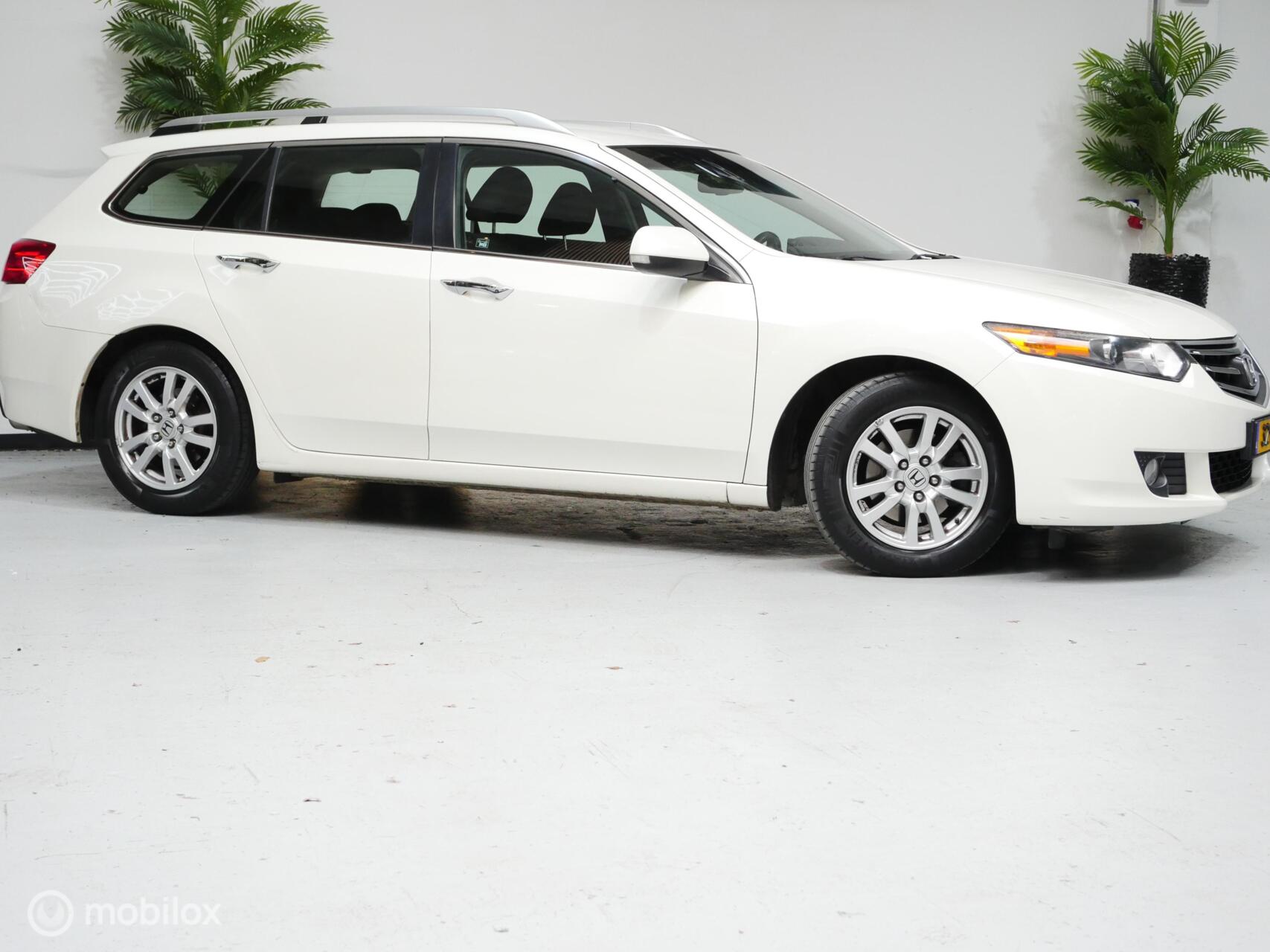 Foto van Honda Accord Tourer