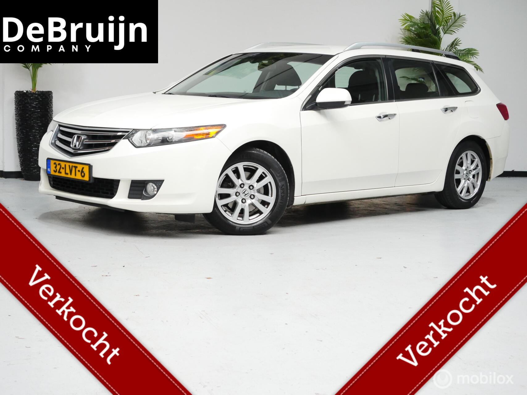 Honda Accord Tourer 2.0i | Automaat | Airco | APK | Betrouwb 2010 - voorkant