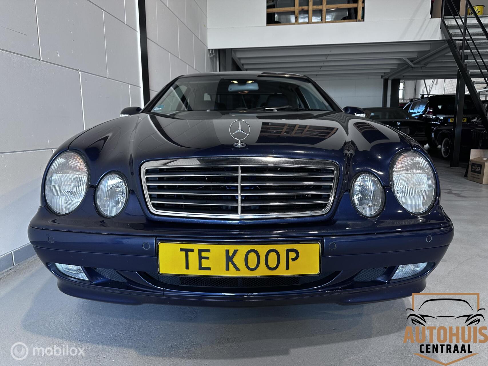 Foto van Mercedes-Benz CLK 320