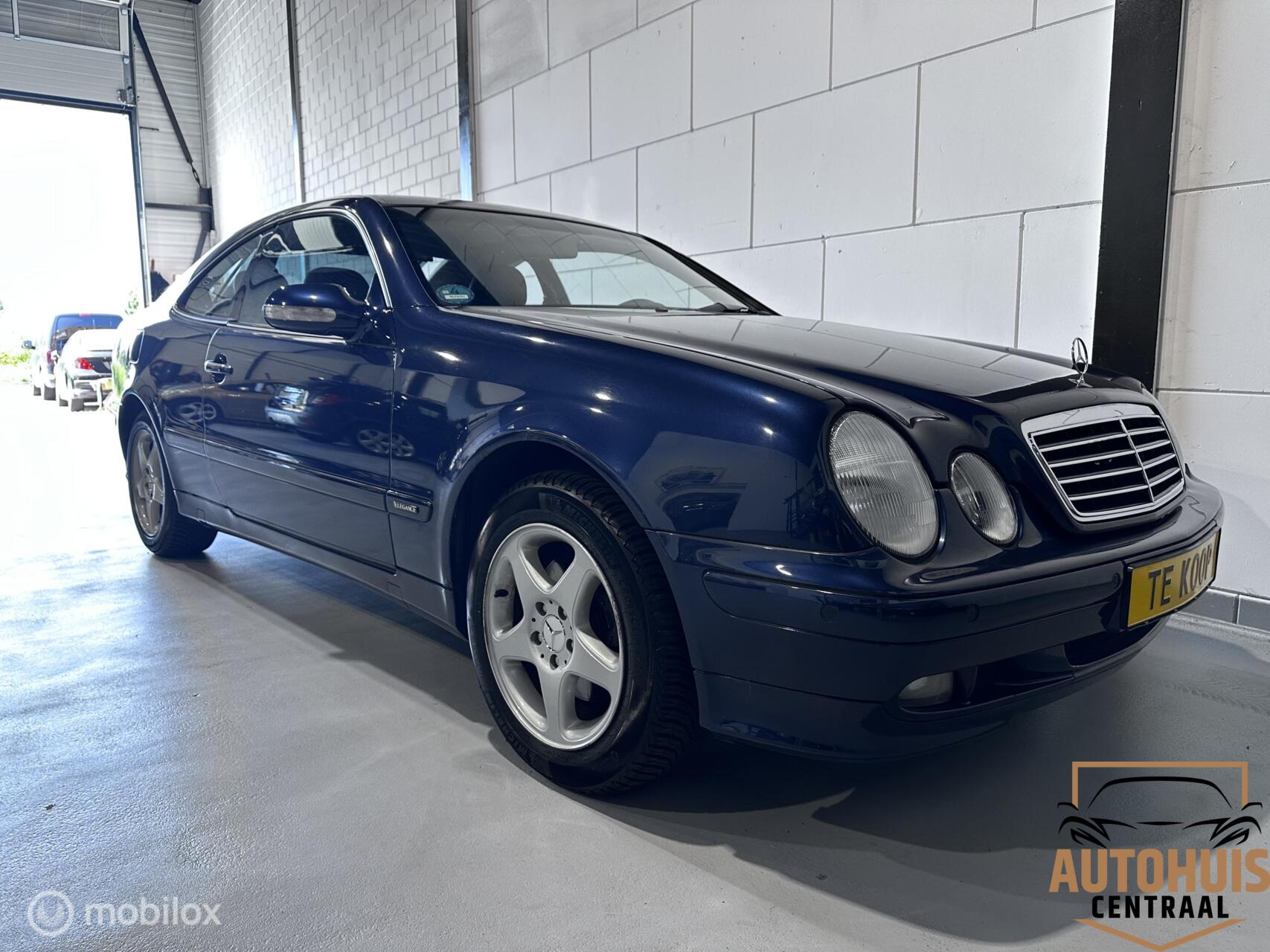 Foto van Mercedes-Benz CLK 320