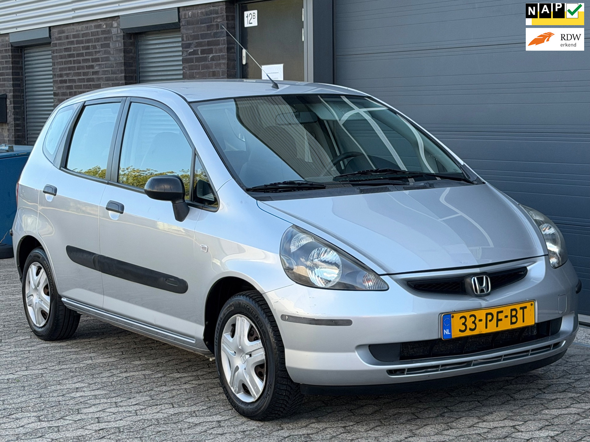 Honda Jazz 1.2 S AIRCO 5deurs APK 2004 - voorkant