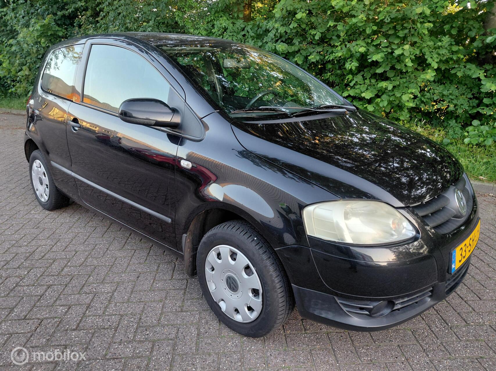 Volkswagen Fox 1.4 I 75 PK Trendline Stuurbekr. APK 7-2027 2006 - voorkant