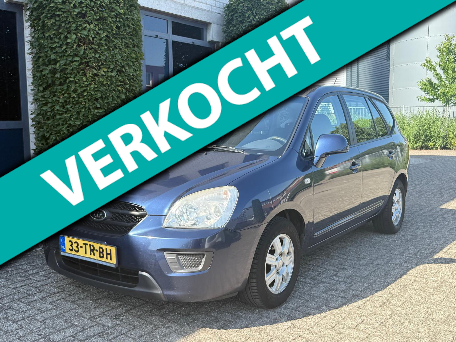 Kia Carens 2.0 CVVT X-tra 2007 - voorkant