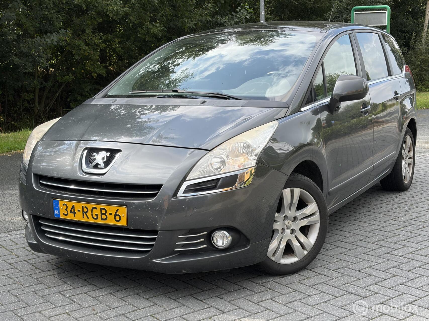 Peugeot 5008 1.6 VTi Blue Lease 7-persoons 2011 - voorkant